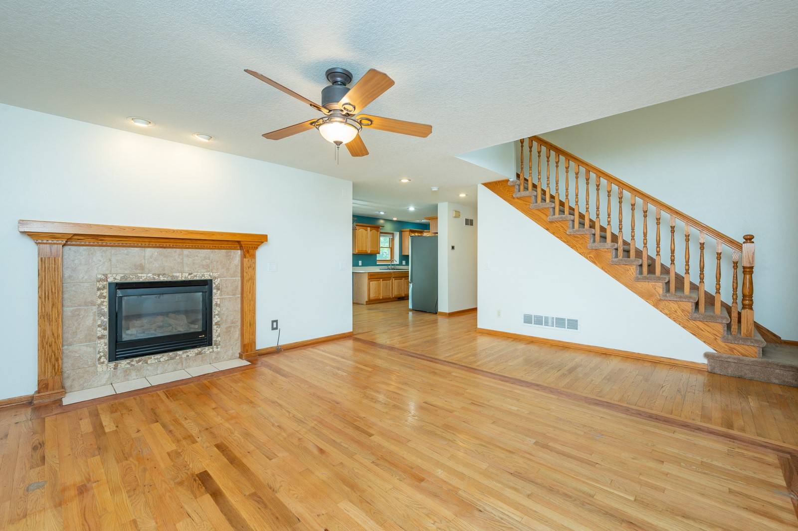 Altoona, IA 50009,117 4th Street NW