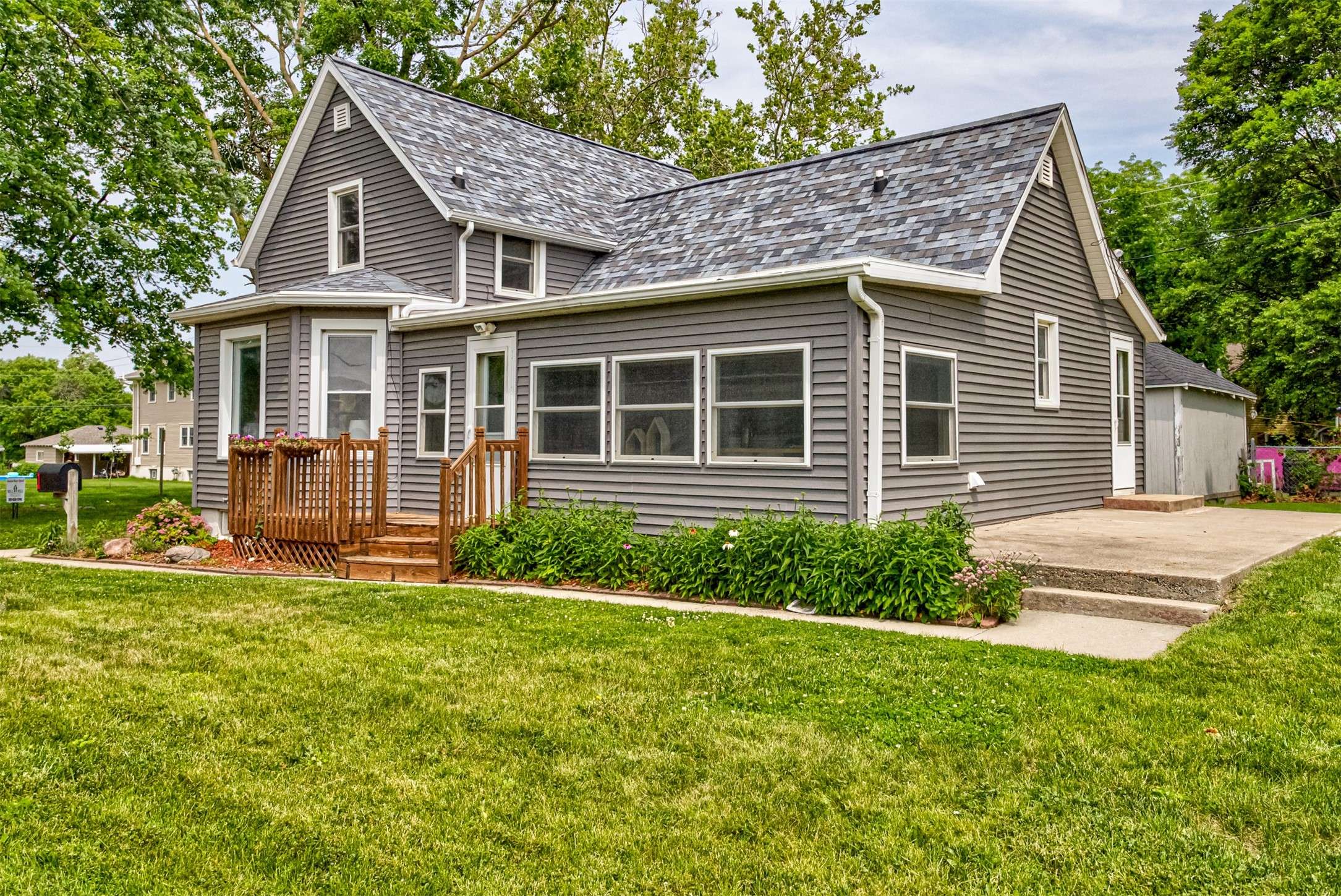 Nevada, IA 50201,1229 9th Street