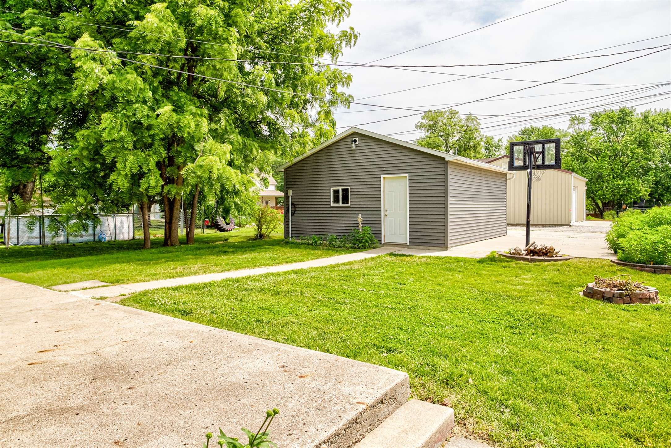 Nevada, IA 50201,1229 9th Street