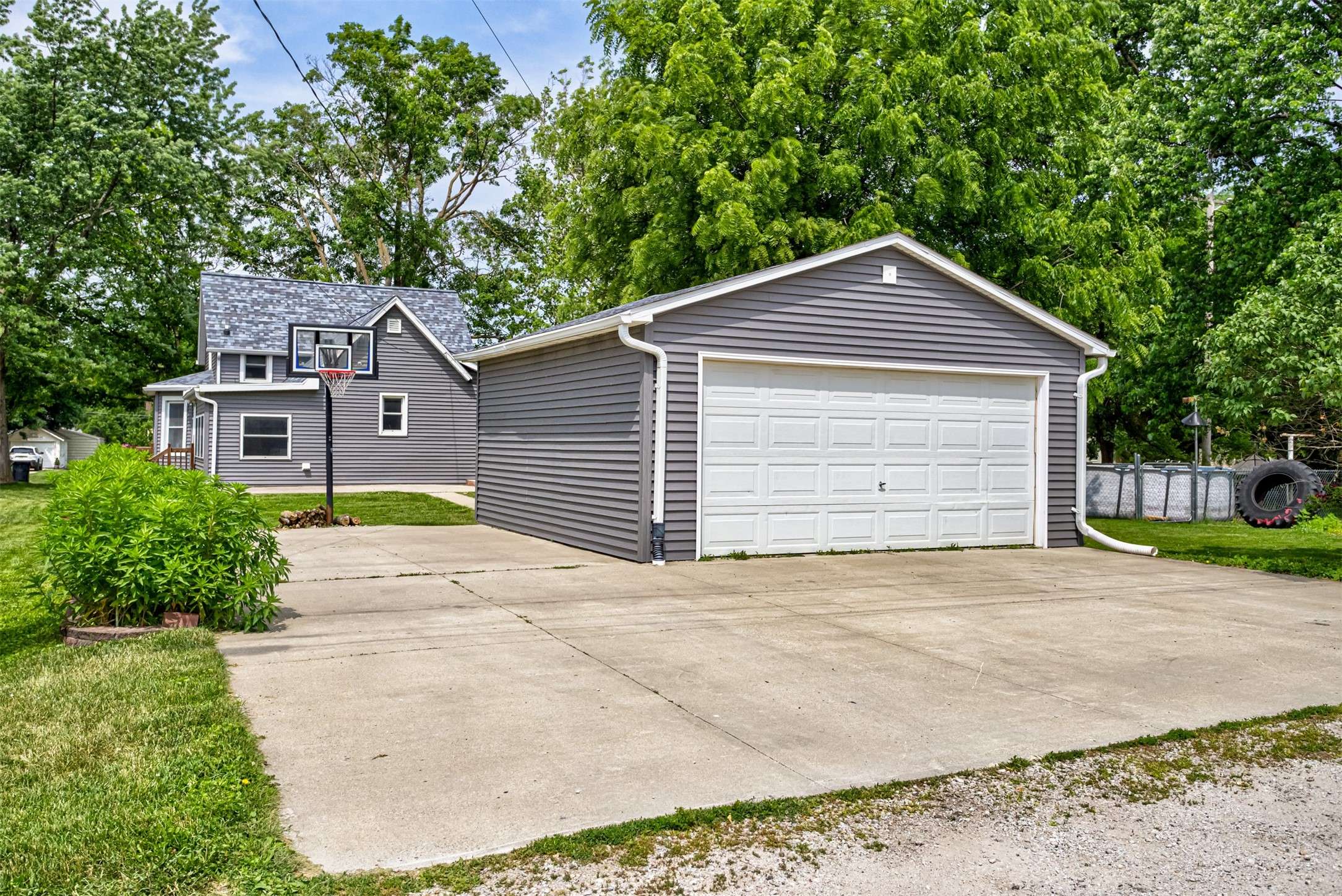 Nevada, IA 50201,1229 9th Street
