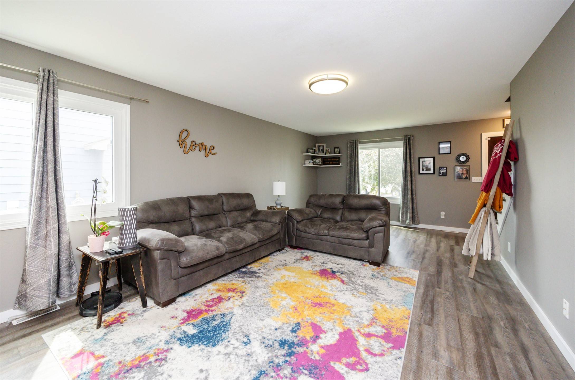 Grimes, IA 50111,905 SE Meadowlark Drive