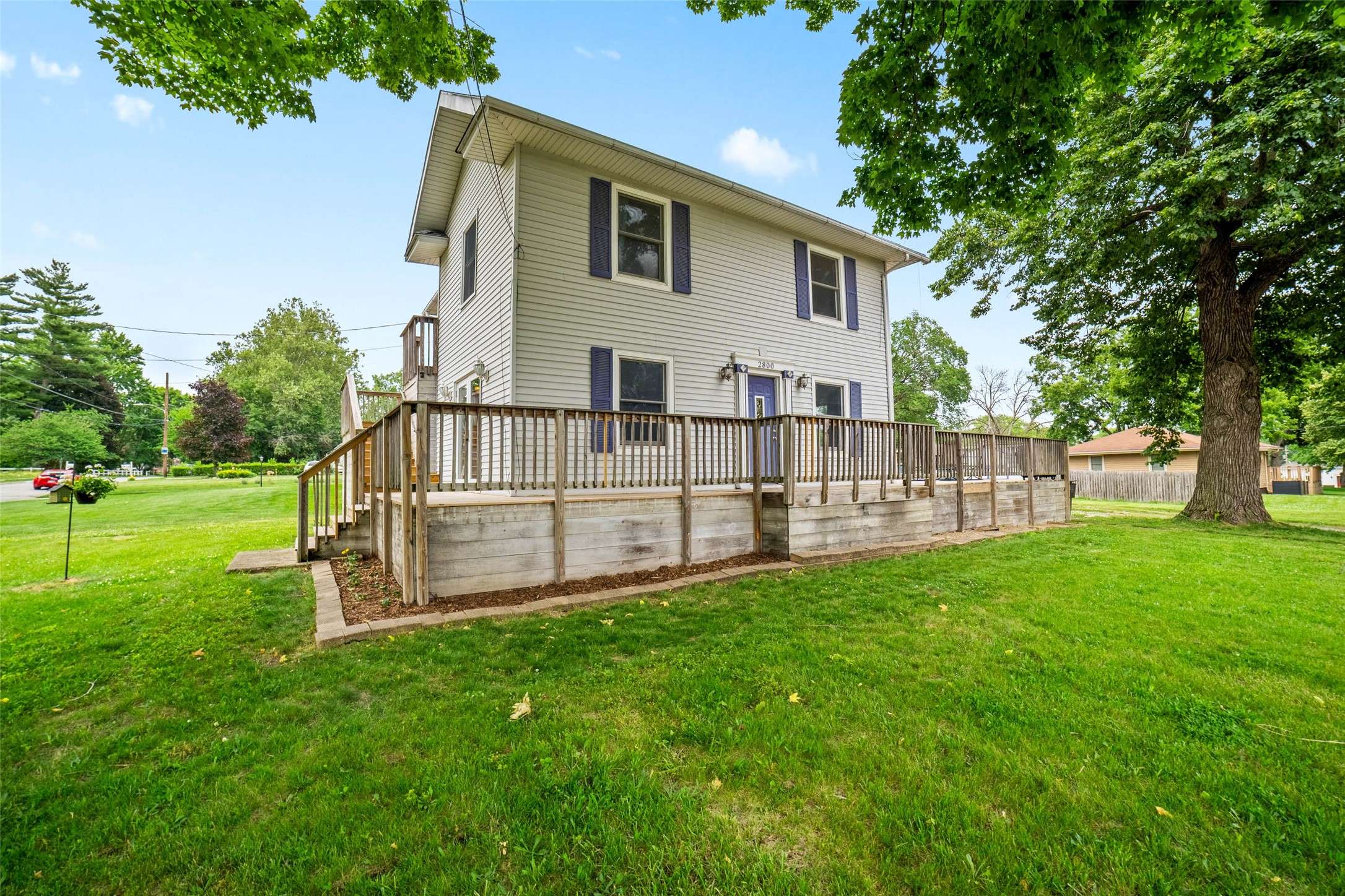 Des Moines, IA 50317,2800 E Douglas Avenue