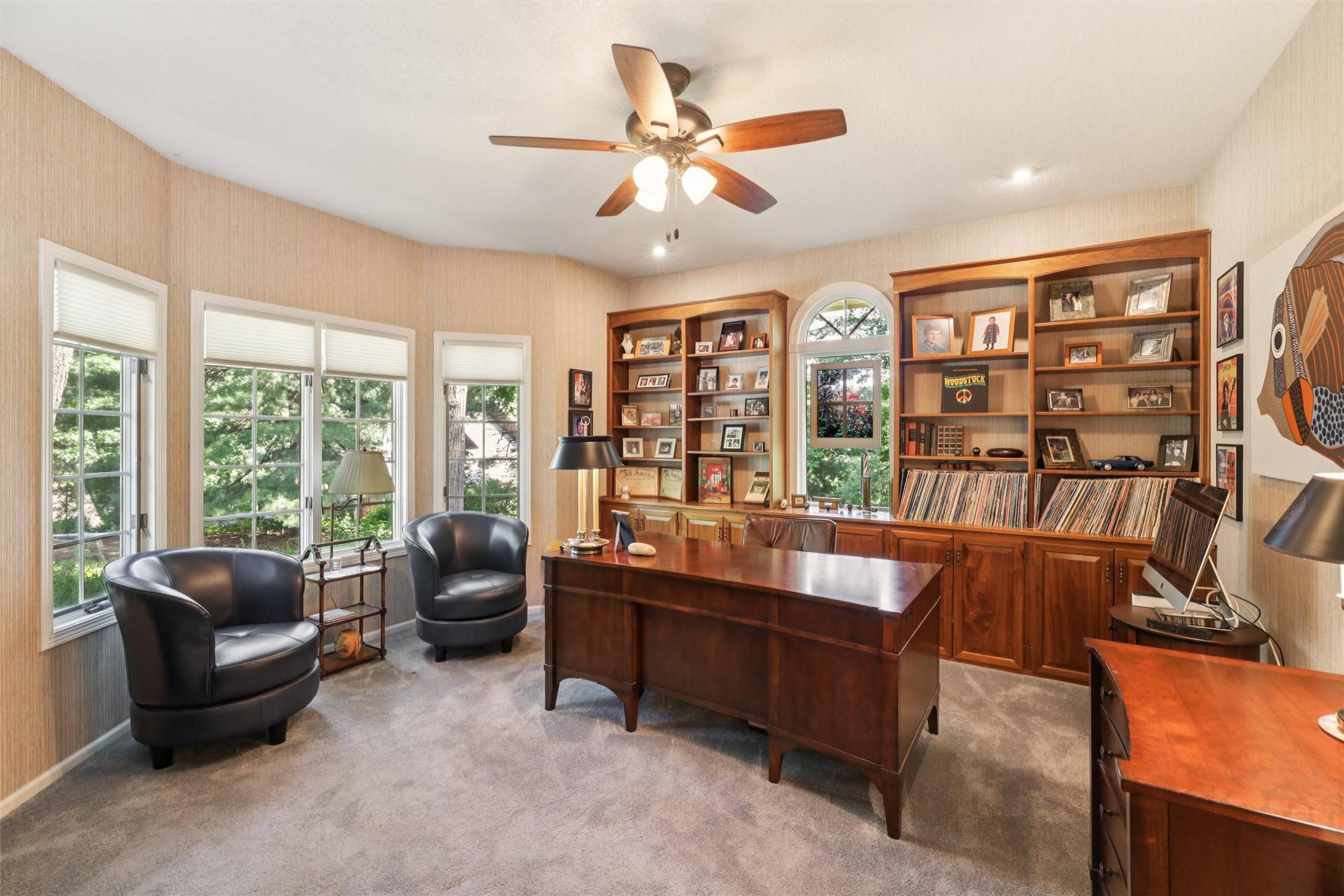 Des Moines, IA 50310,4210 Beaver Hills Drive