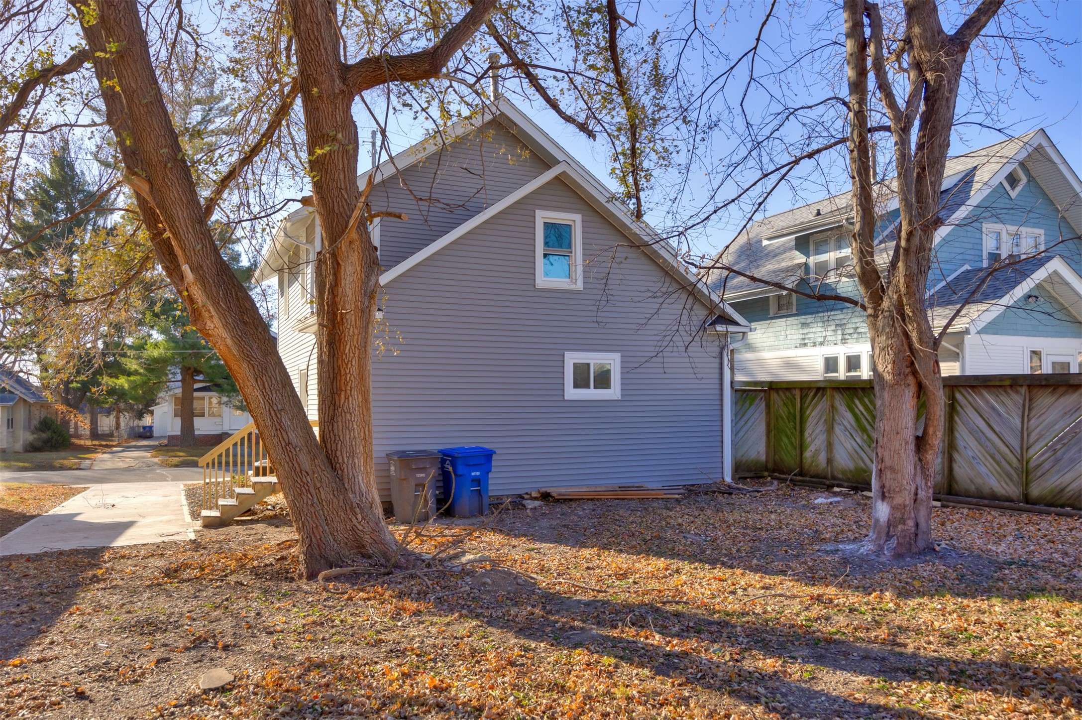 Des Moines, IA 50316,1332 E Sheridan Avenue