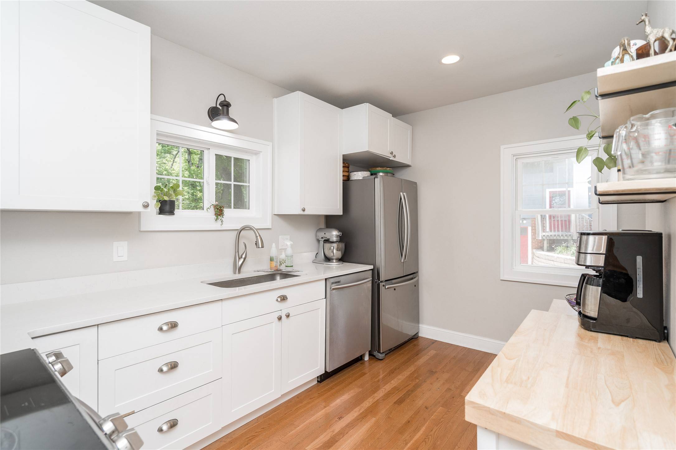 Des Moines, IA 50312,5617 Grand Avenue