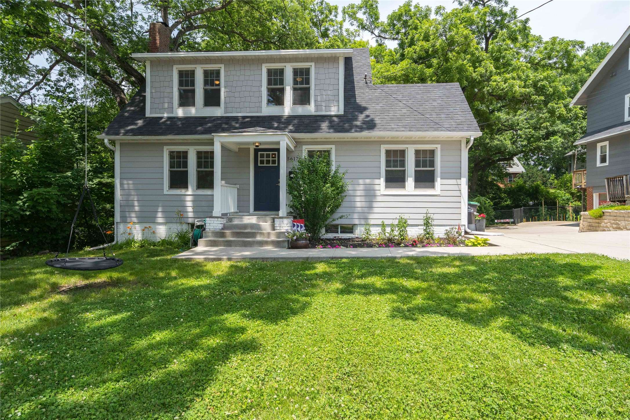 Des Moines, IA 50312,5617 Grand Avenue