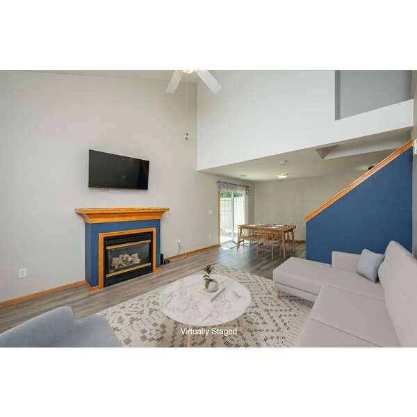Des Moines, IA 50317,5221 Village Run Avenue #1201