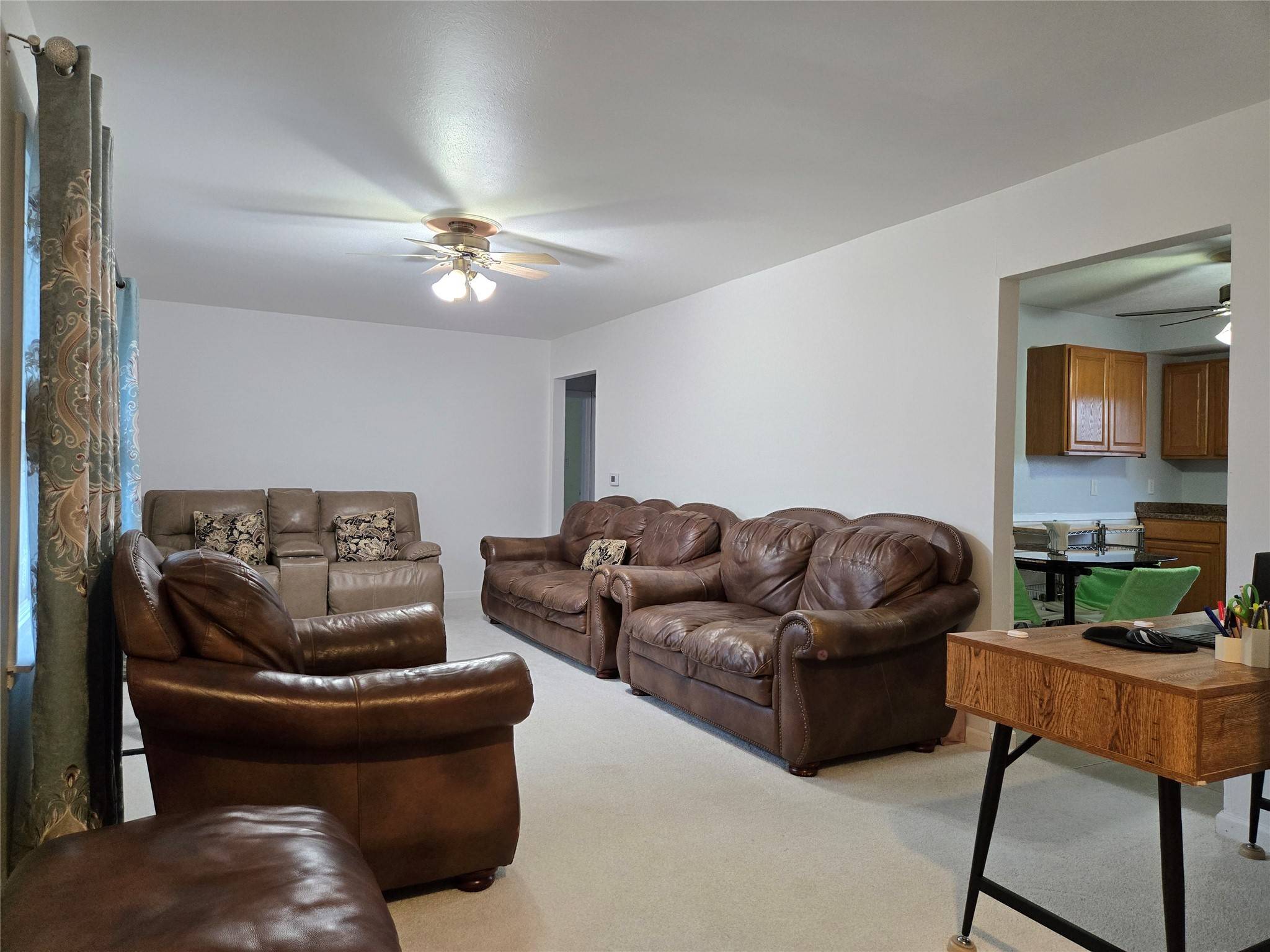 Des Moines, IA 50320,335 Palomino Parkway