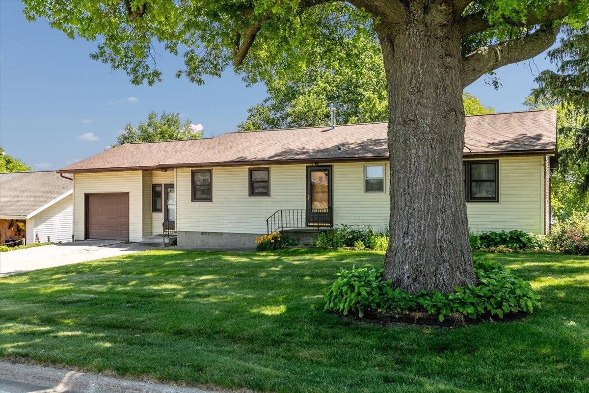 Brooklyn, IA 52211,501 N Orchard Street N