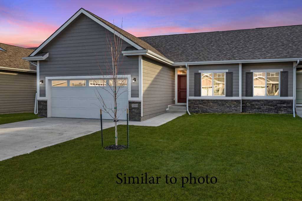 Colfax, IA 50054,103 N Oak Park Avenue #D