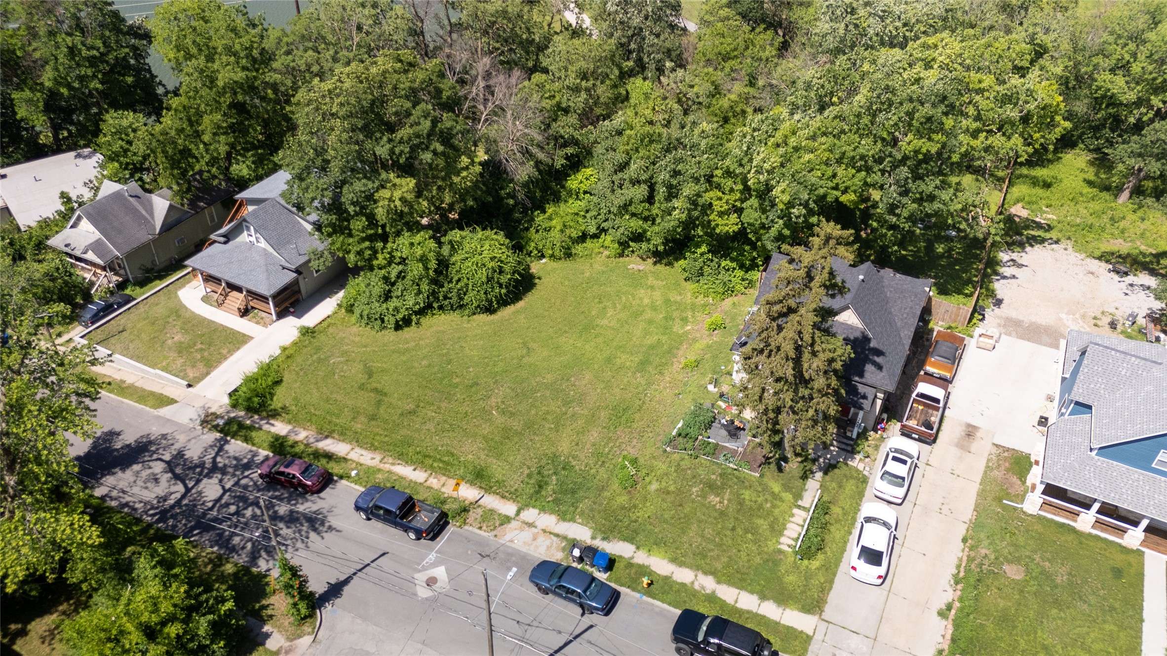 Des Moines, IA 50313,3146 8th Street