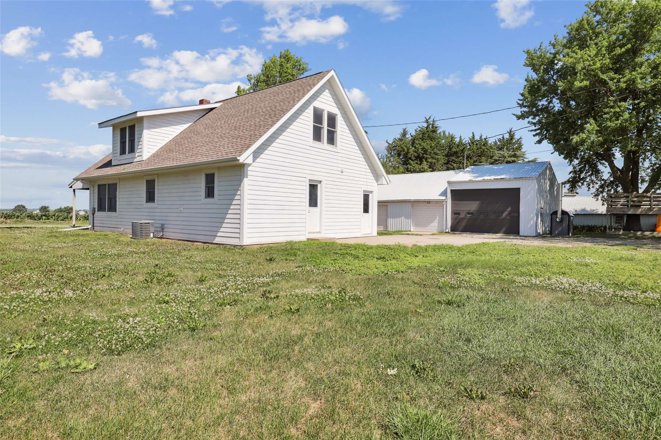 Reasnor, IA 50232,7404 Sioux Avenue