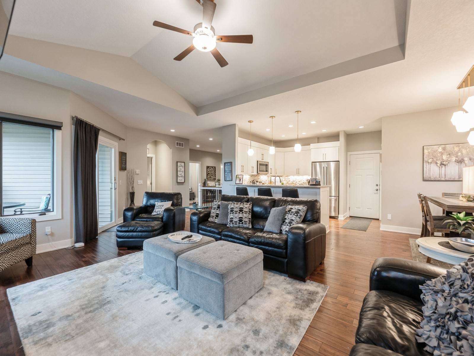 Clive, IA 50325,16530 Valleyview Lane