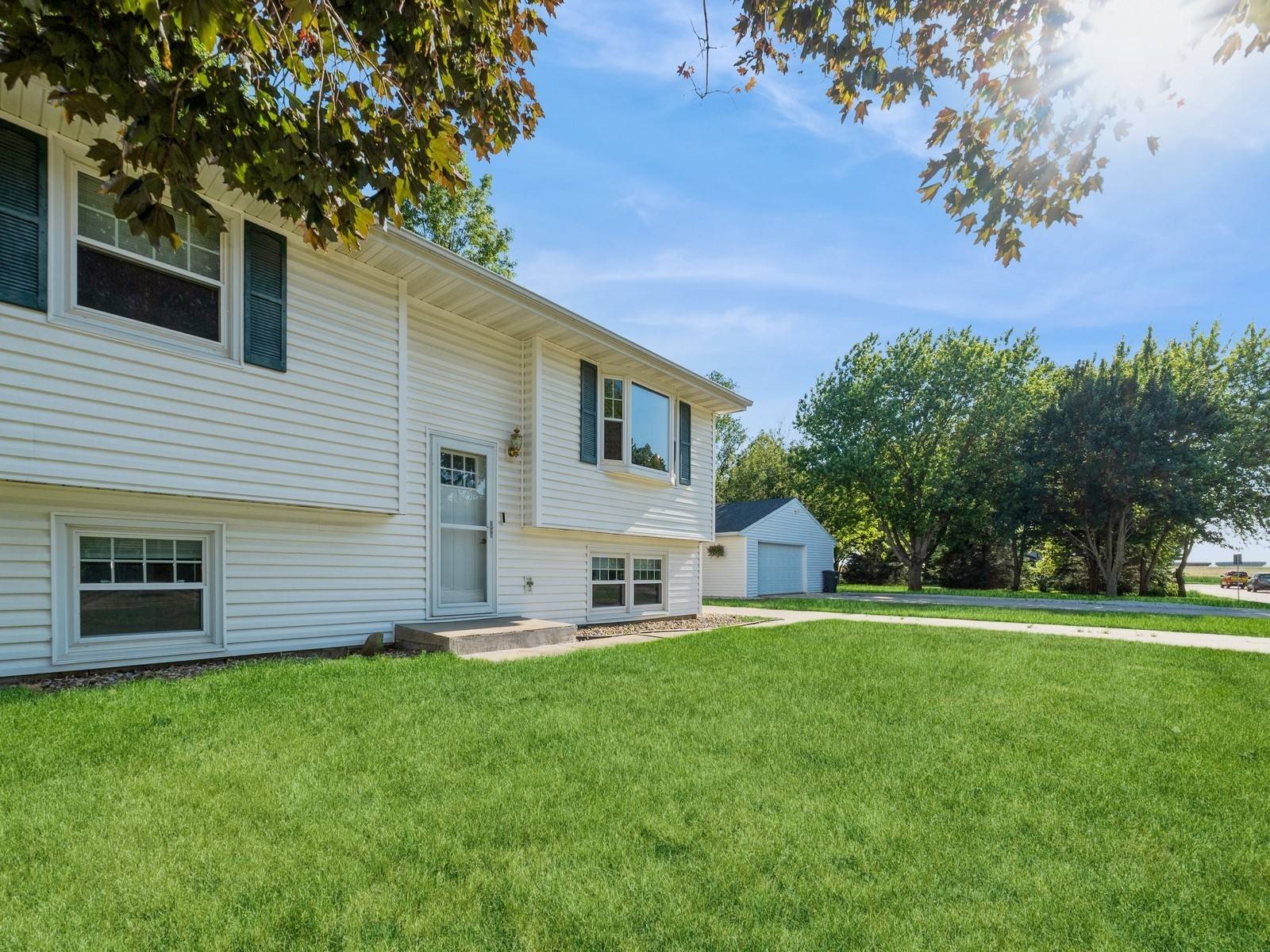 Stuart, IA 50250,808 SW 2nd Street