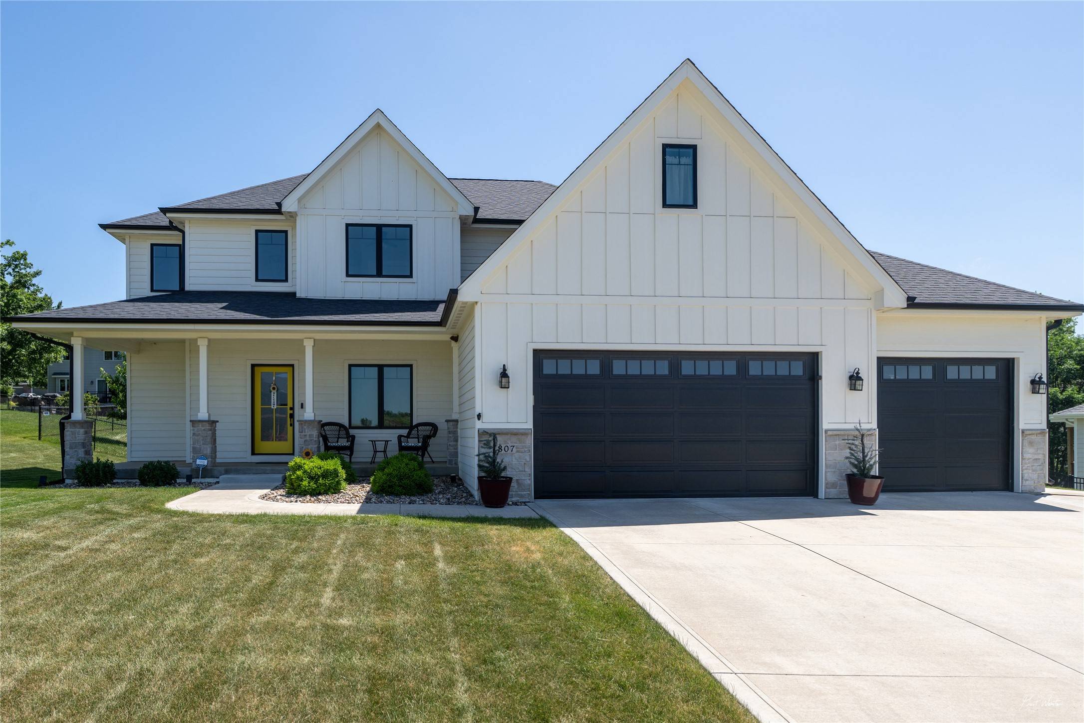 Indianola, IA 50125,807 W Orchard Avenue