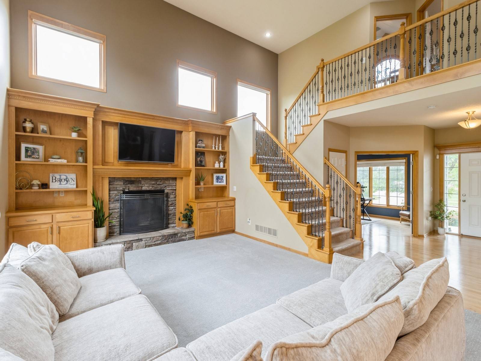 Urbandale, IA 50323,15815 Winston Avenue