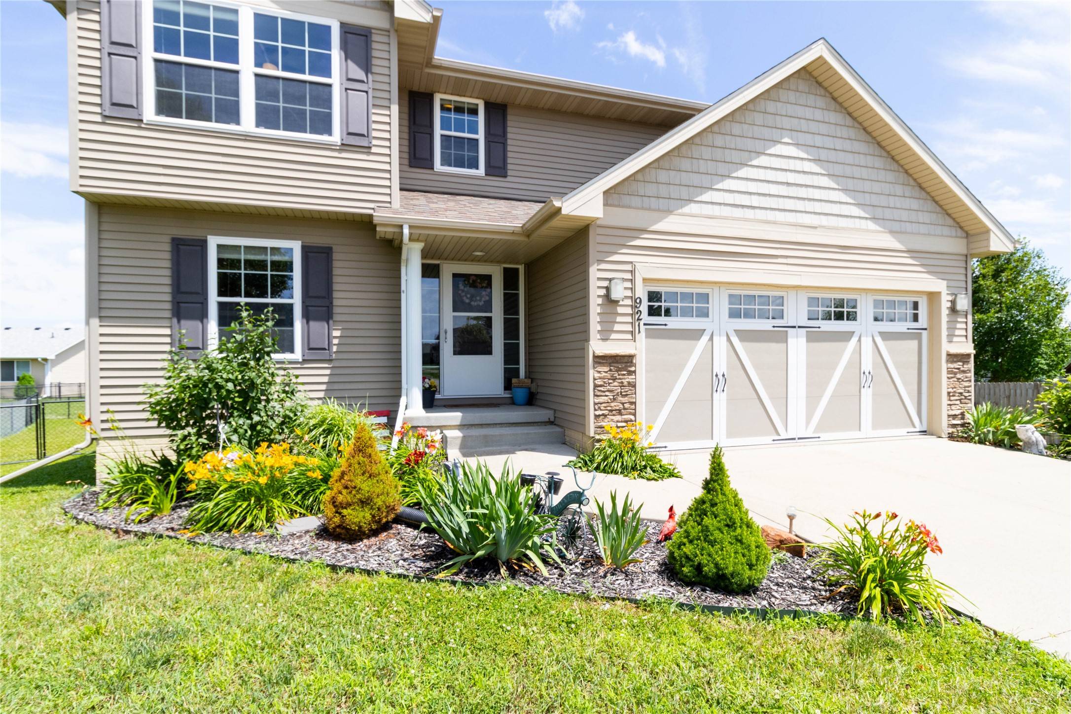 Grimes, IA 50111,921 NW Calista Drive