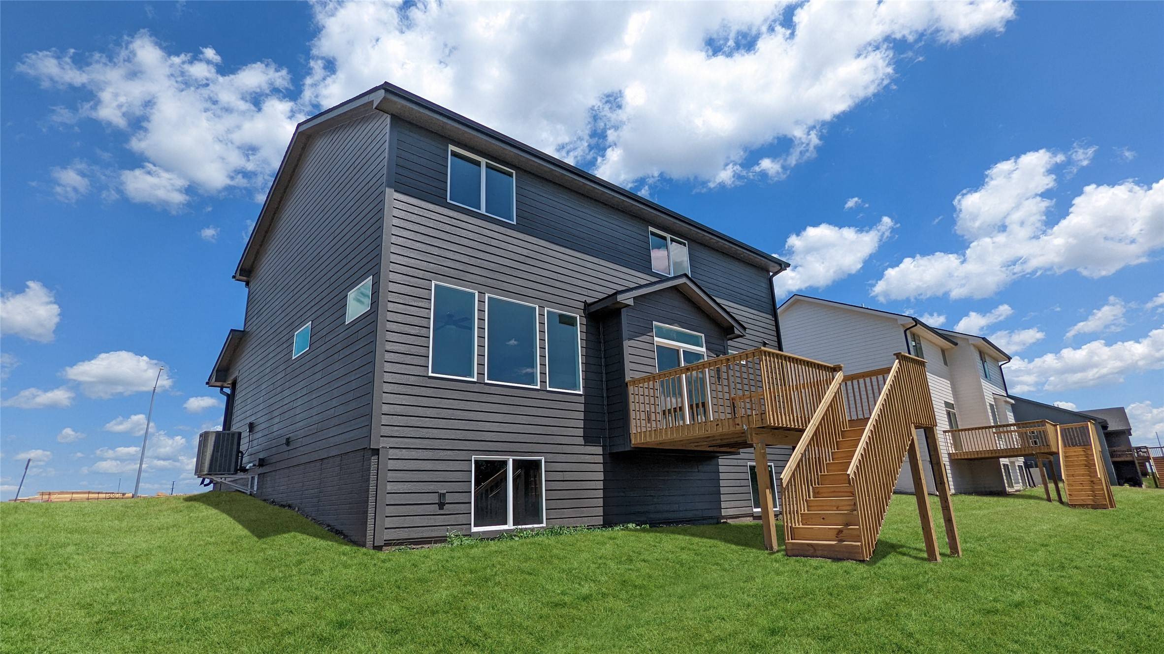 Urbandale, IA 50323,14528 North Valley Drive
