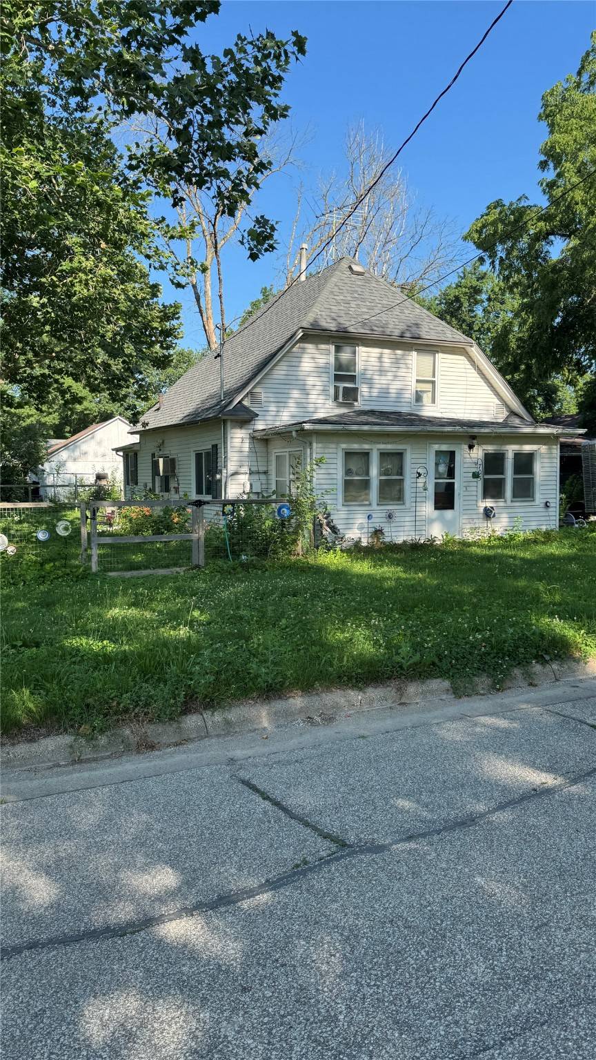 Redfield, IA 50233,705 Clark Street
