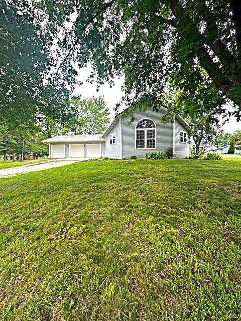Ogden, IA 50212,426 N 1st Street