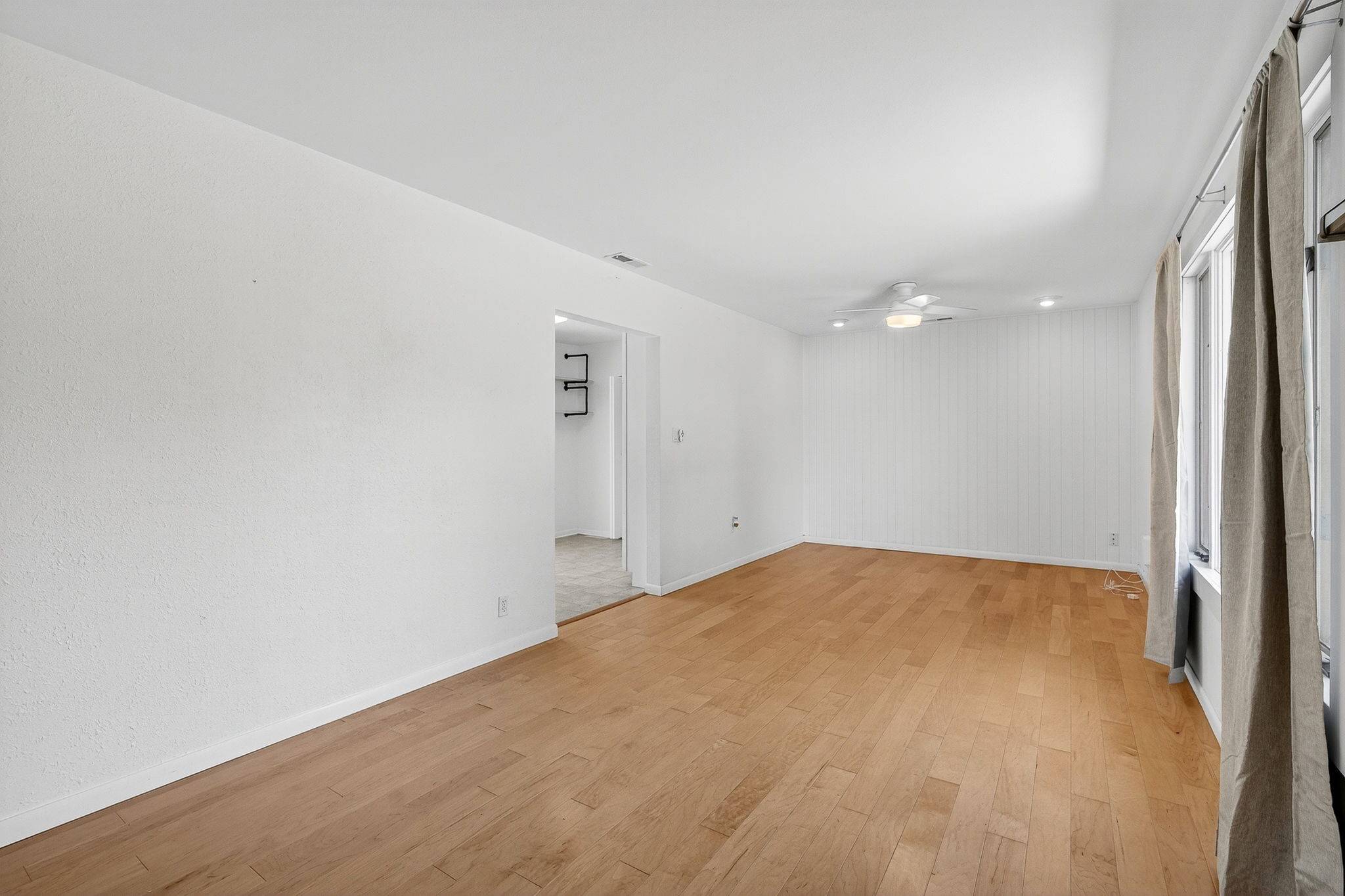 Marshalltown, IA 50158,1114 W Nevada Street