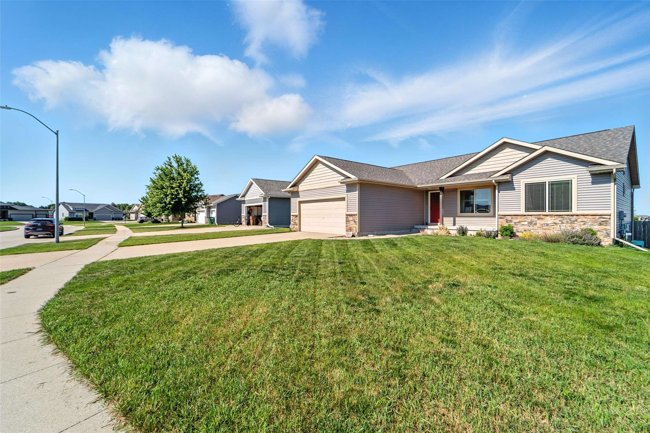 Bondurant, IA 50035,716 James Street NE