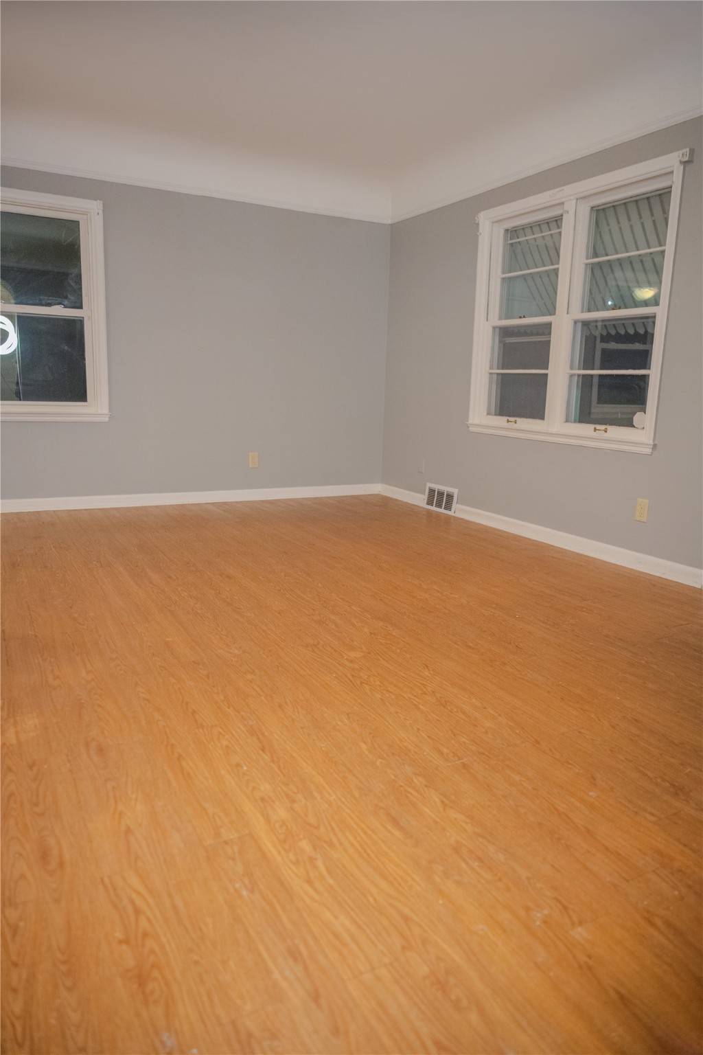 Des Moines, IA 50316,3623 Wright Street