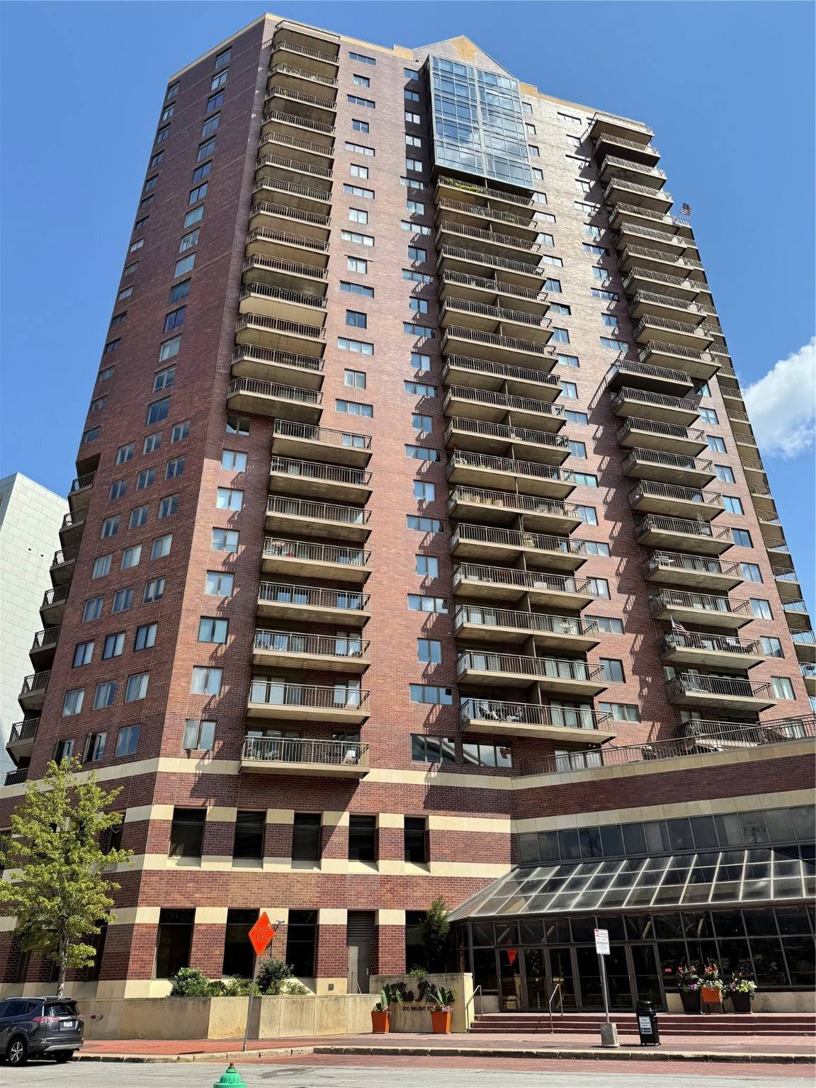 Des Moines, IA 50309,300 Walnut Street #1505