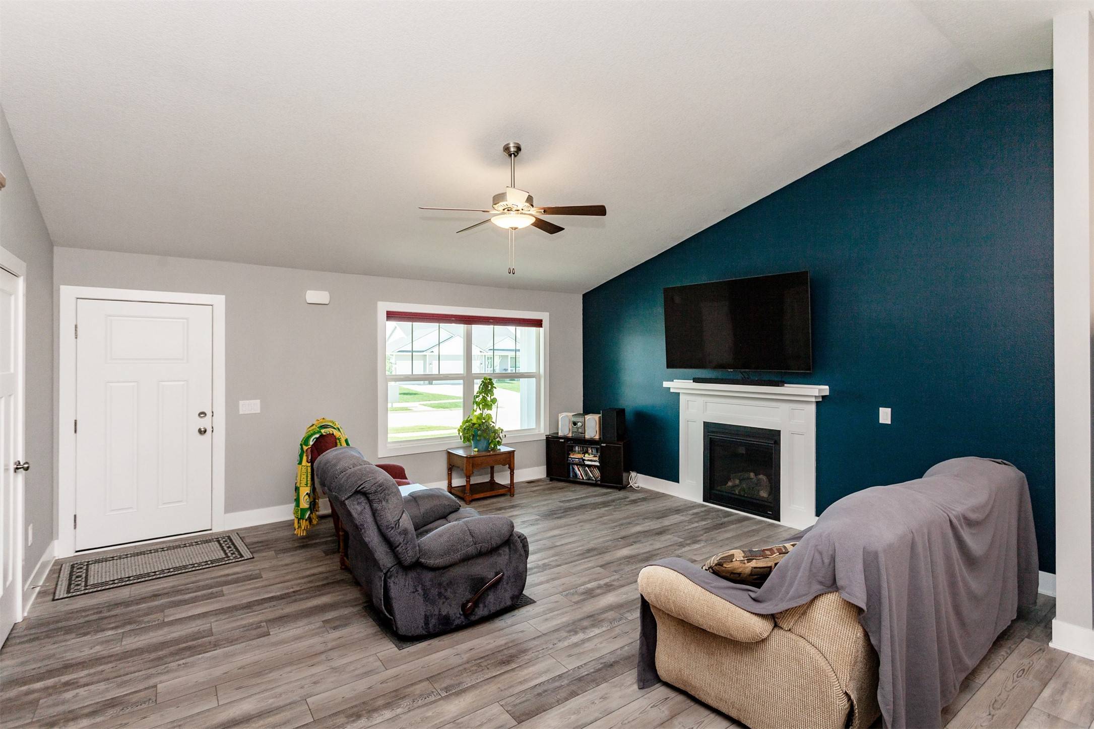 Ankeny, IA 50021,608 NE 56th Street