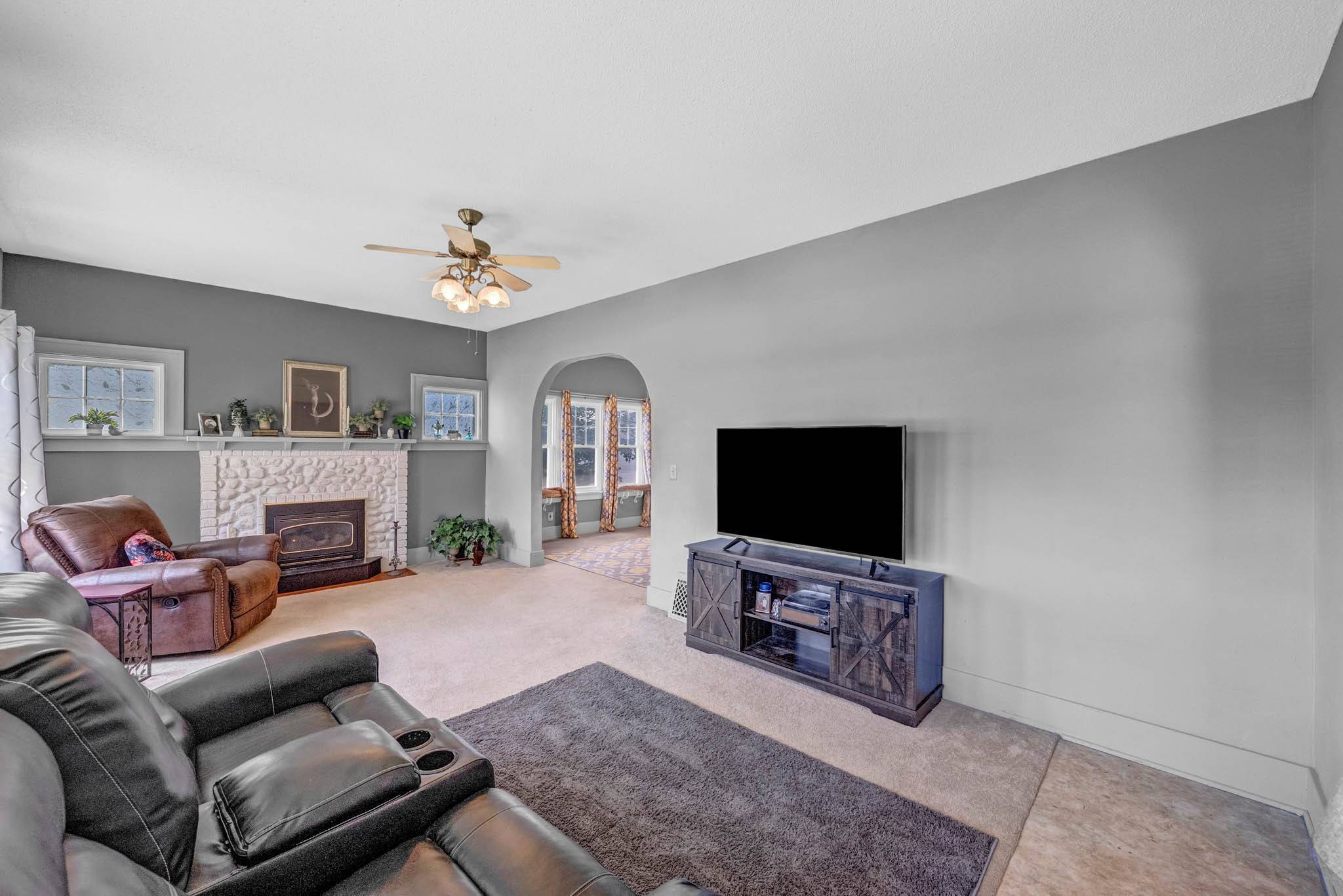 Boone, IA 50036,111 S Benton Street
