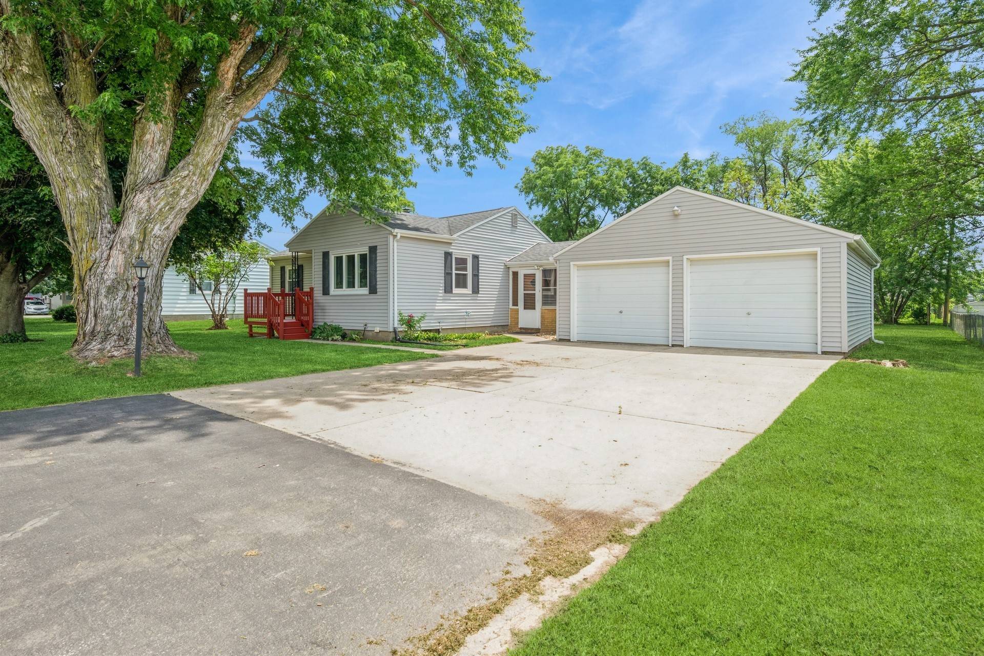 Waterloo, IA 50702,4326 E Washburn Road