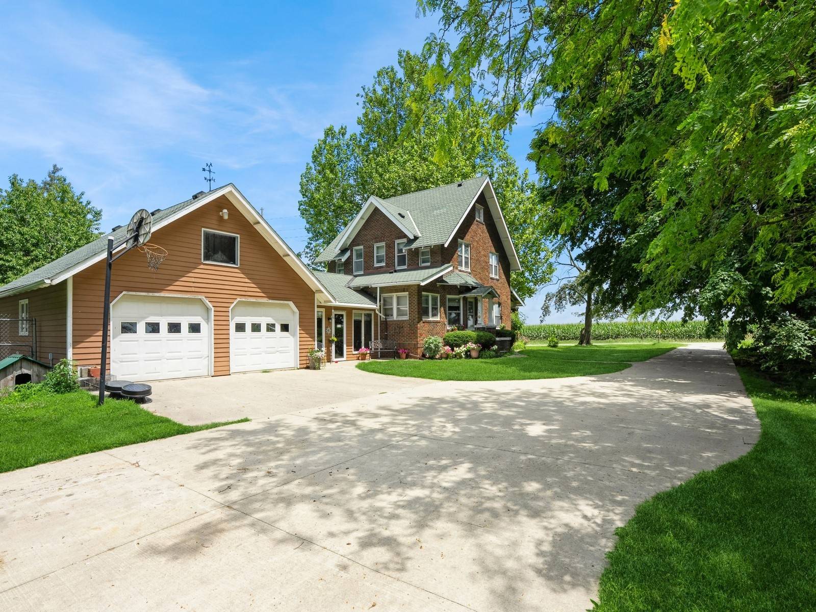 Newton, IA 50208,4987 E 28th Street N