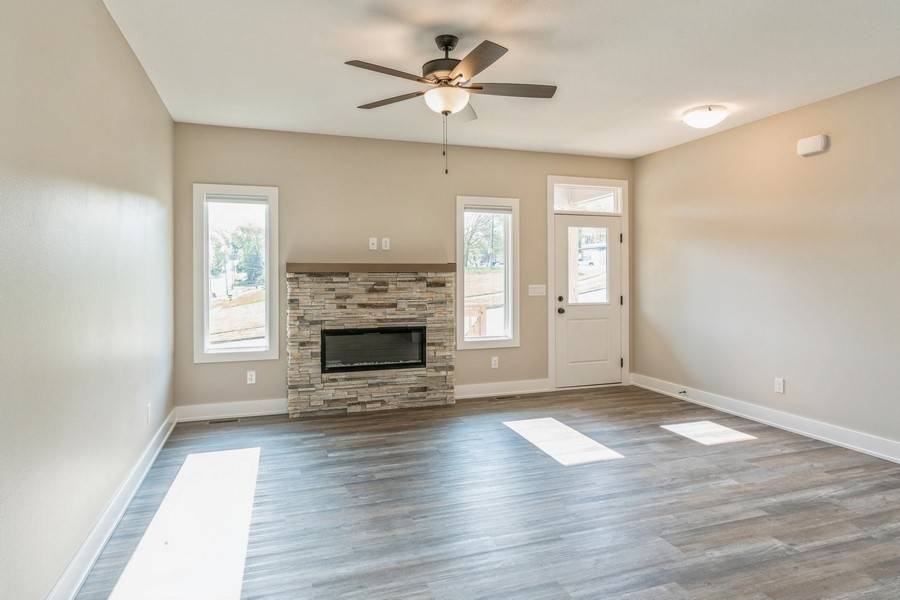 Colfax, IA 50054,309 S Walnut Street #C