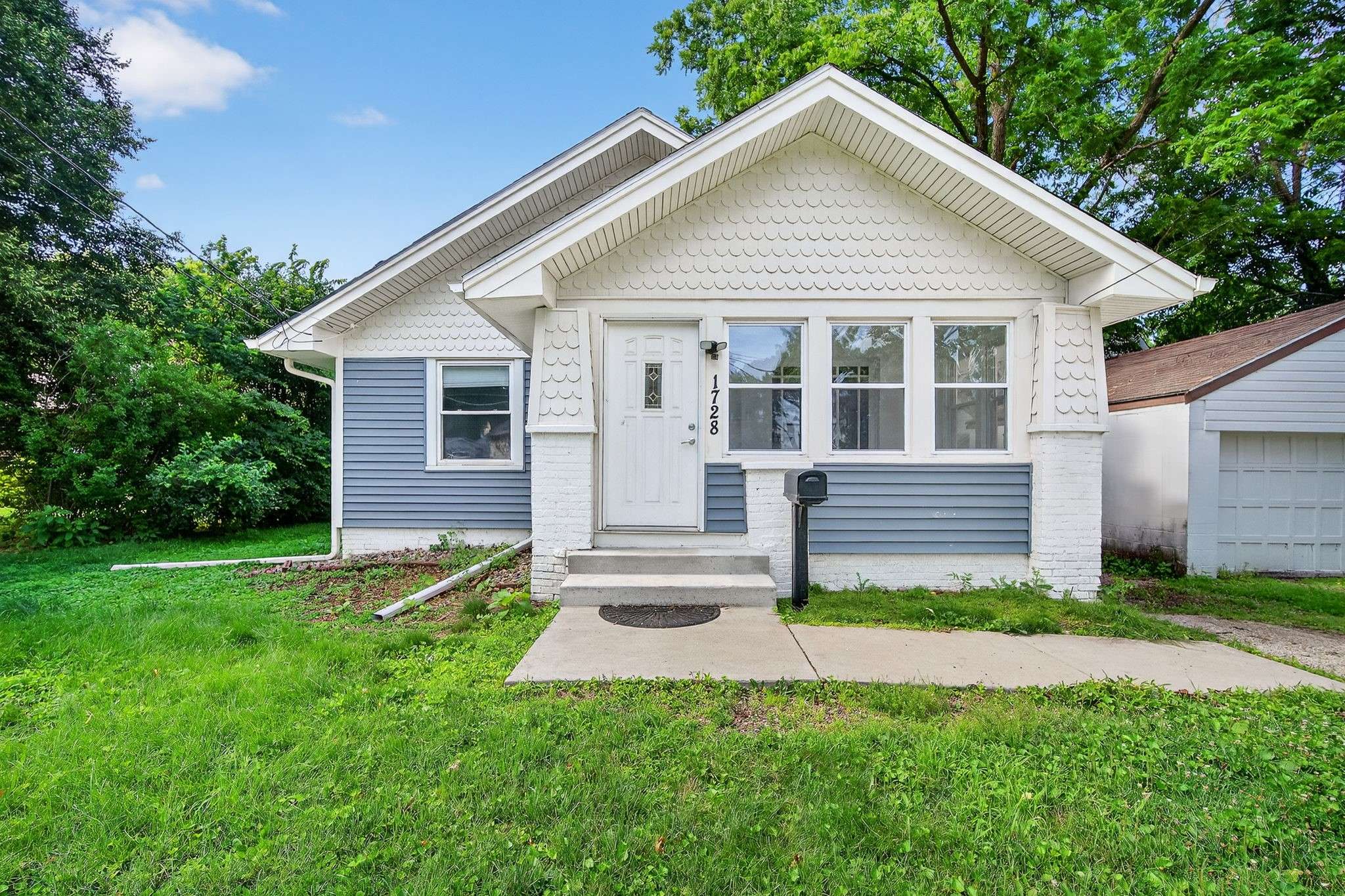 Des Moines, IA 50310,1728 Northwest Drive