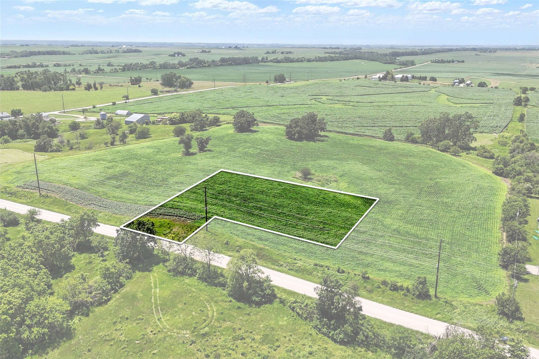 Maxwell, IA 50161,32075 645th Avenue