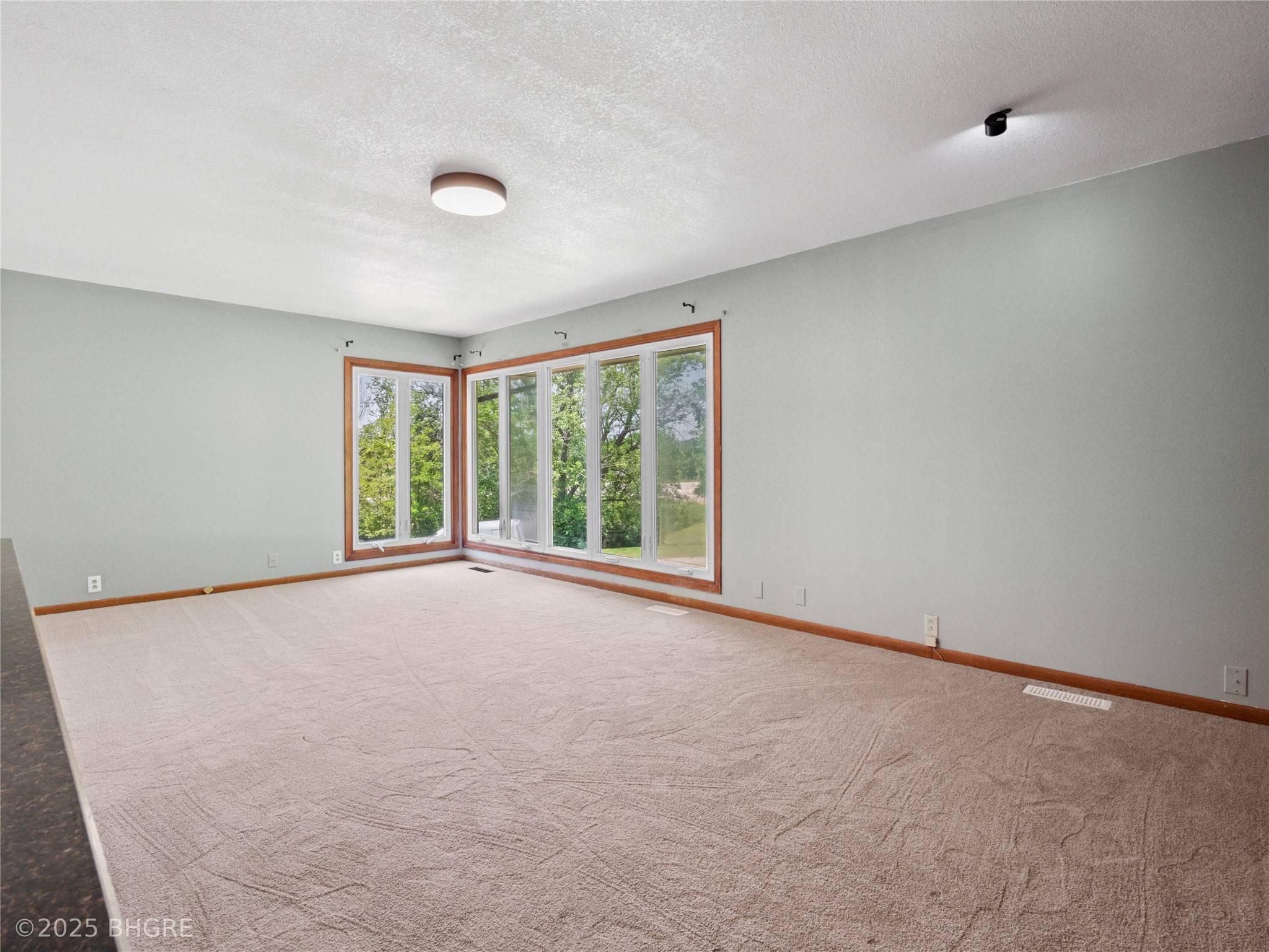 Knoxville, IA 50138,1256 Illinois Drive
