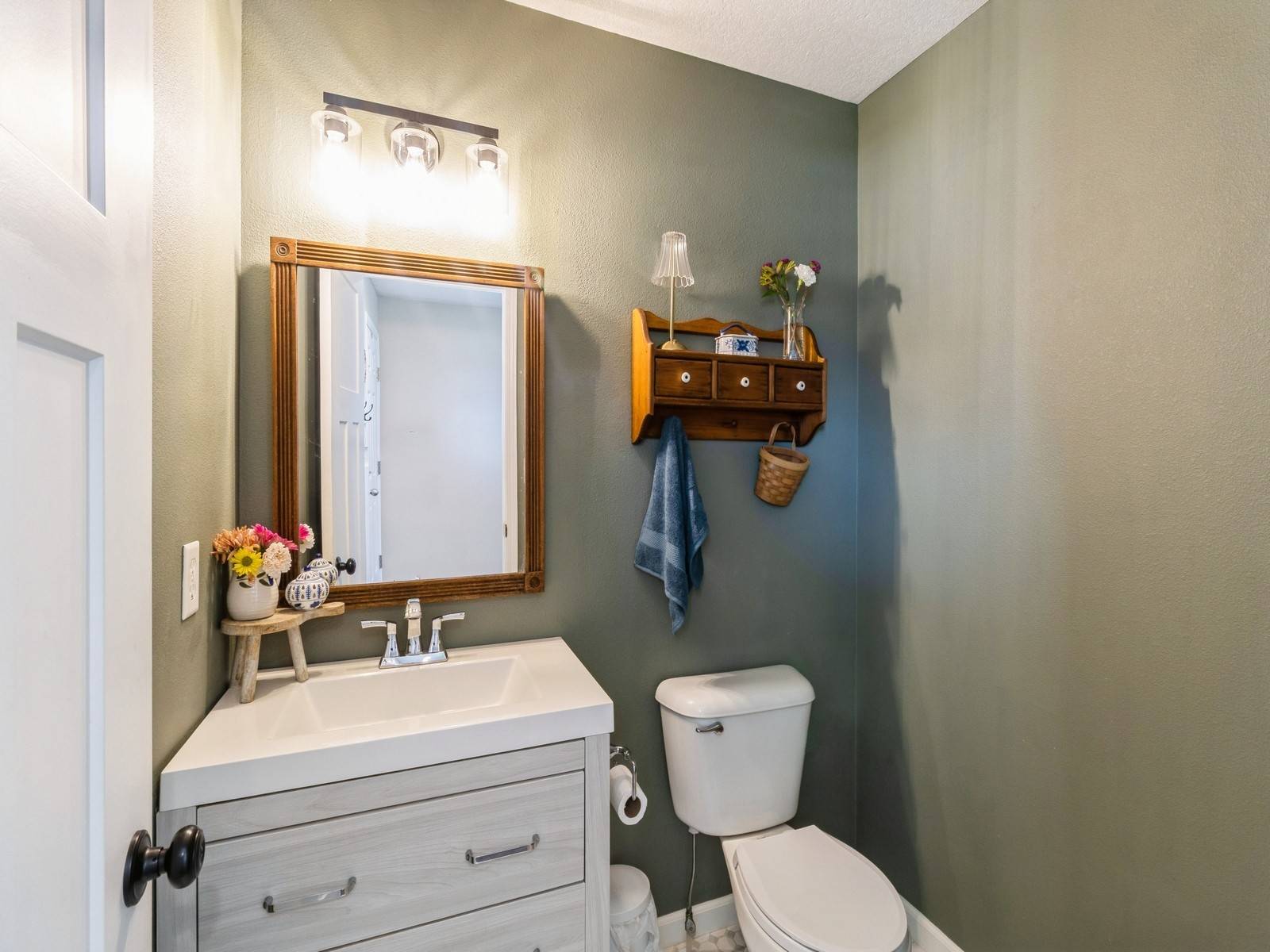 Ankeny, IA 50023,828 SW 47th Circle