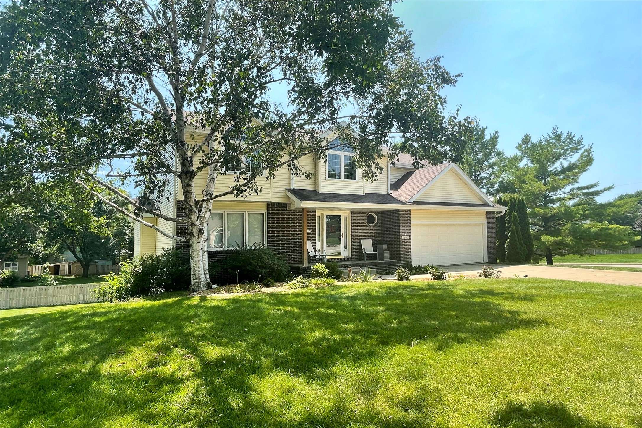 West Des Moines, IA 50266,5912 Brookview Drive