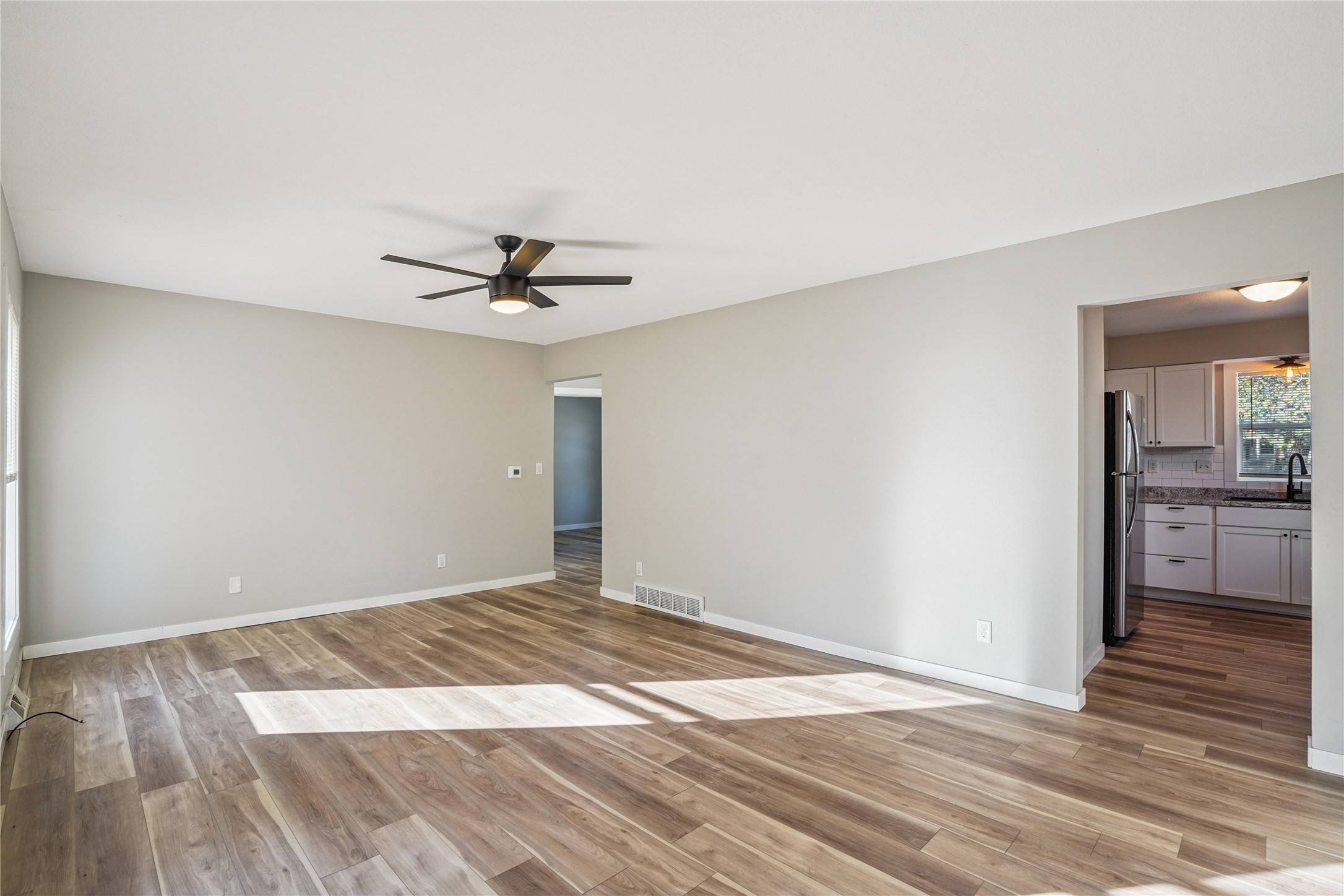 Des Moines, IA 50316,1418 E 17th Street