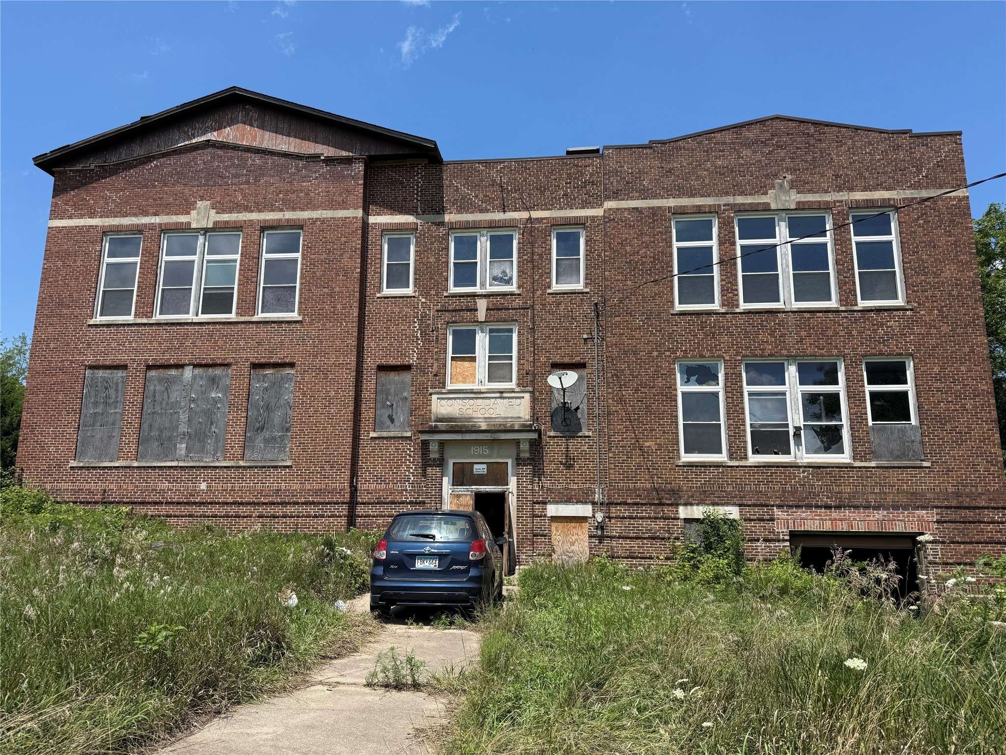 Indianola, IA 55435,8227 Geneva Street