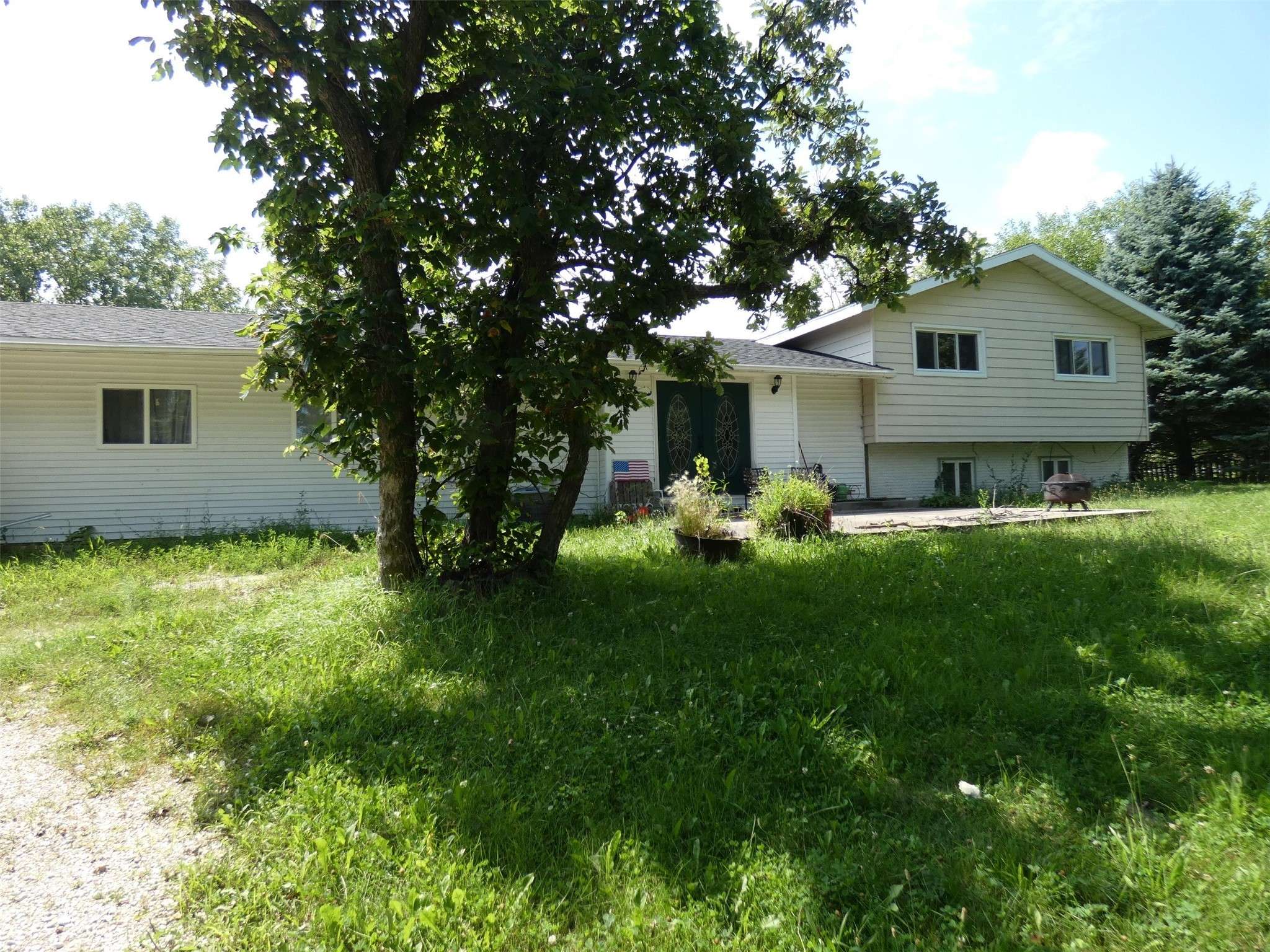 New Virginia, IA 50210,21022 20th Avenue