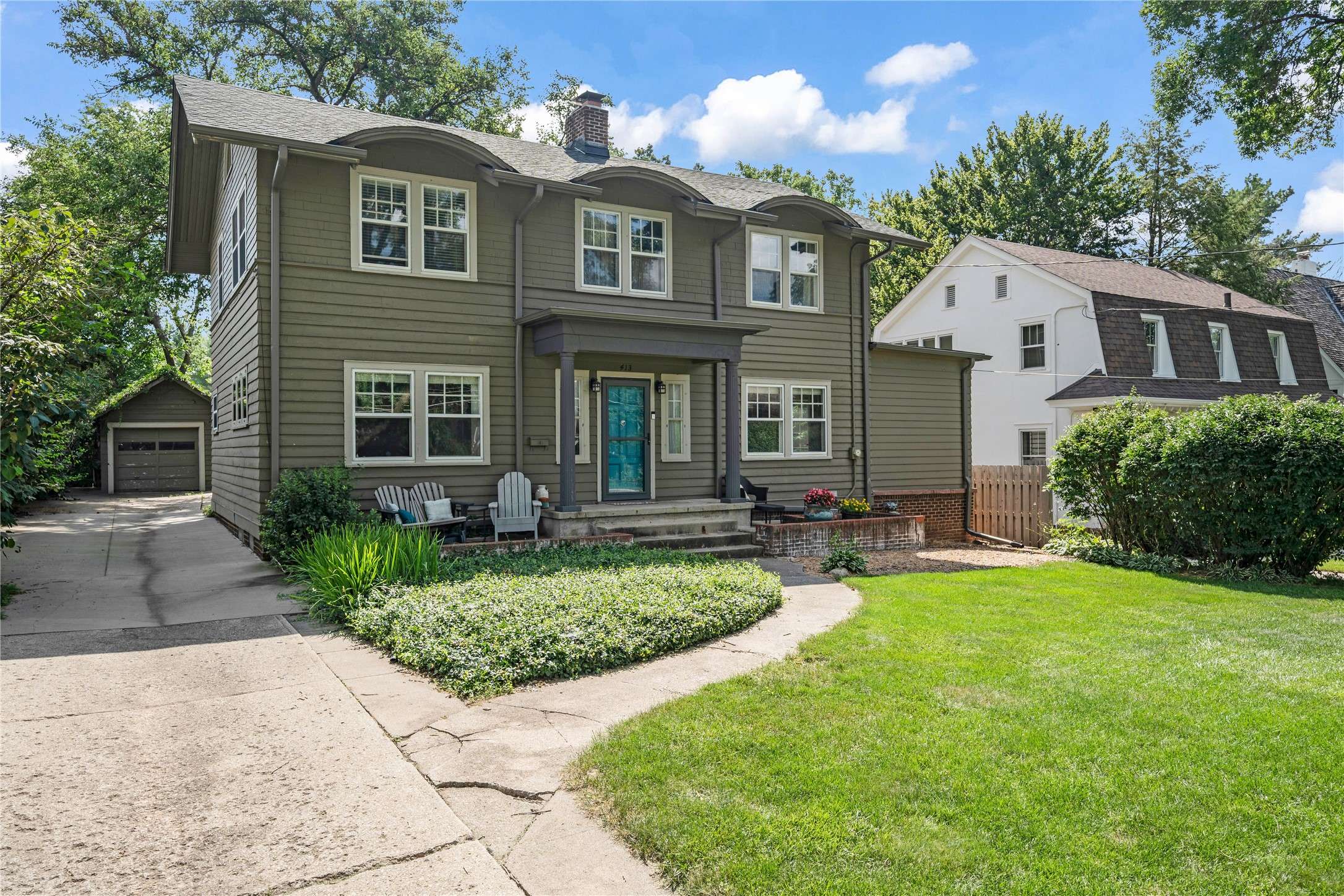 Des Moines, IA 50312,413 38th Place