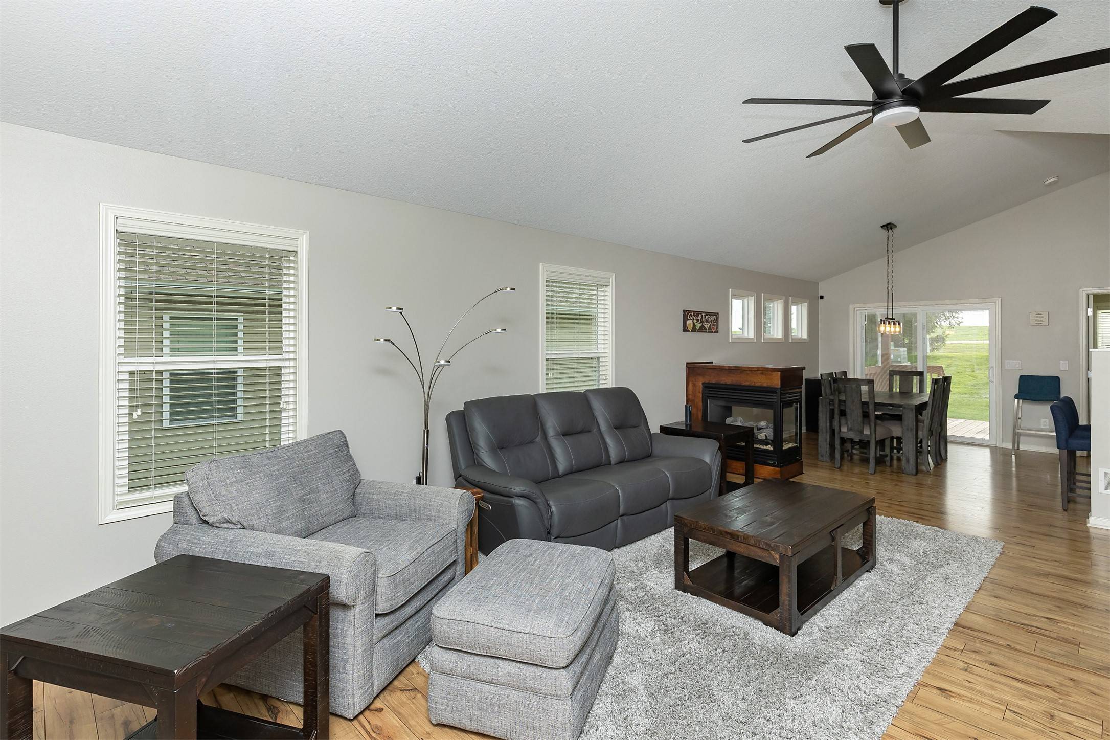 Urbandale, IA 50323,4523 143rd Street