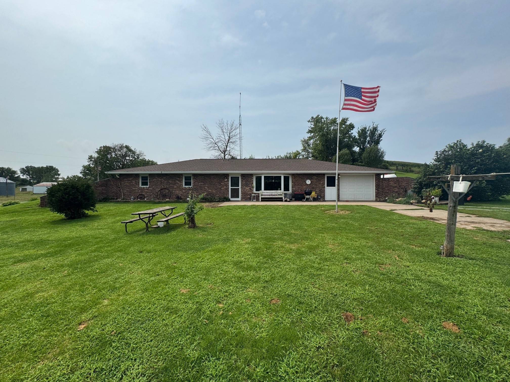 Newton, IA 50208,6657 E 78th Street S