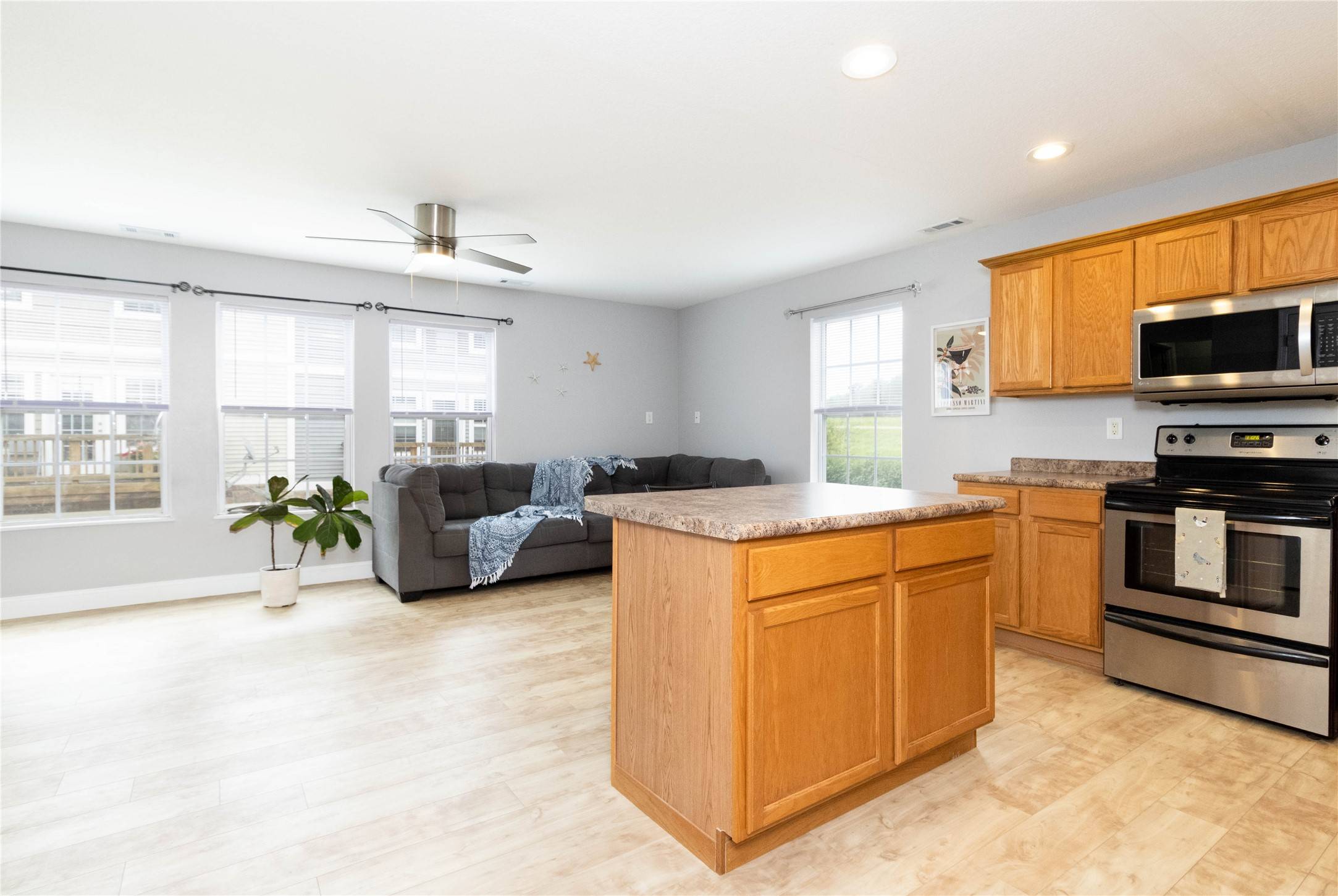 Pleasant Hill, IA 50327,1106 Fieldstone Lane