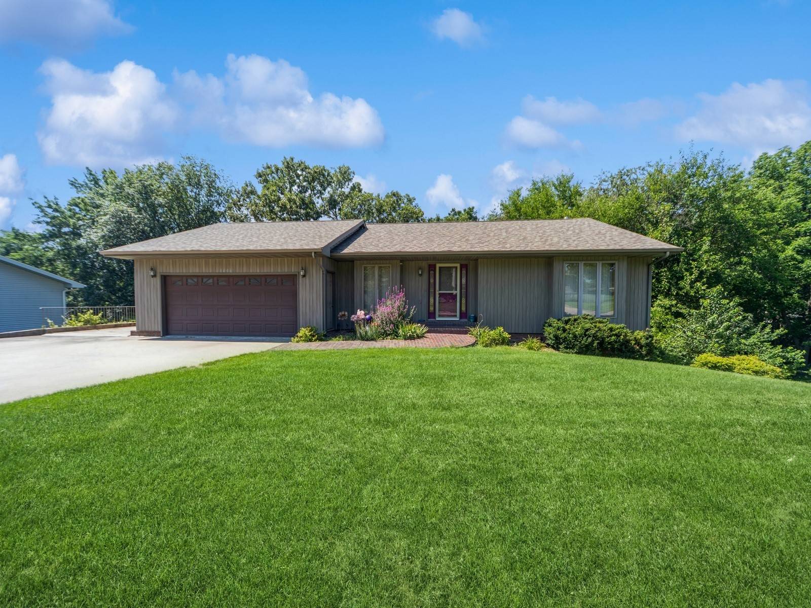 Knoxville, IA 50138,1406 Woodland Drive