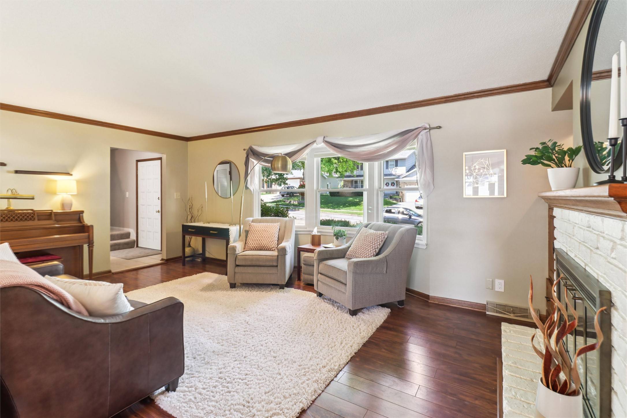 West Des Moines, IA 50265,2004 Crown Flair Drive