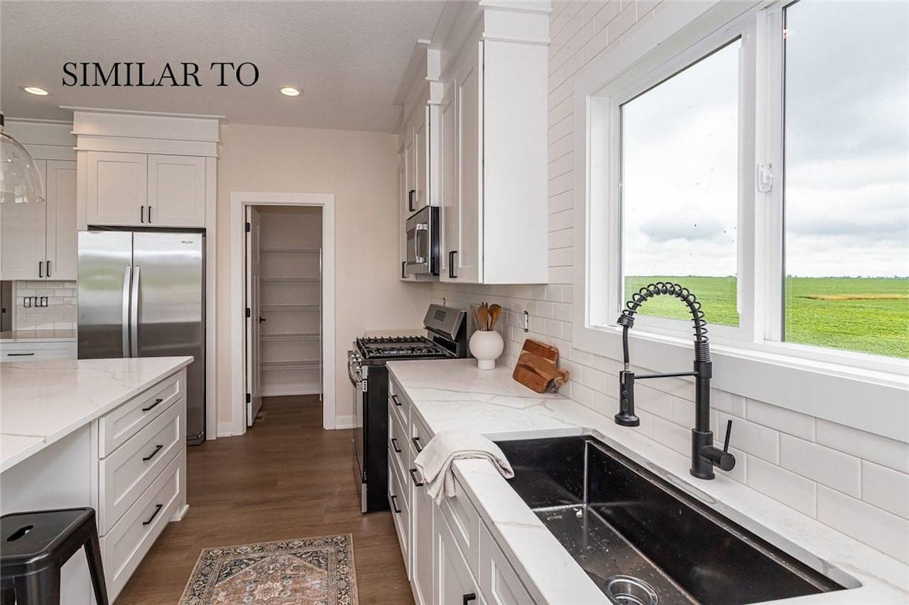 Norwalk, IA 50211,304 S Valley View Drive