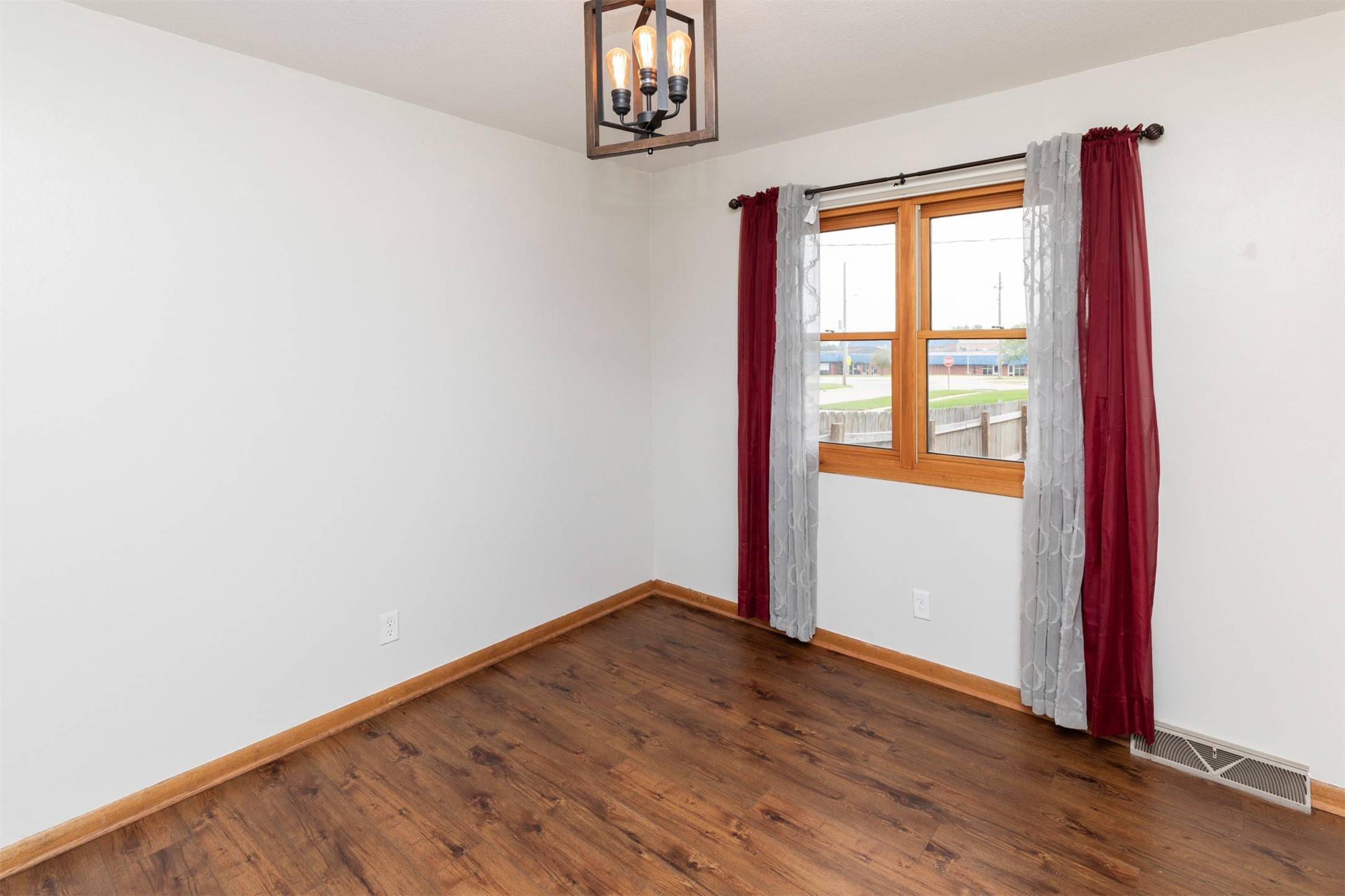 Ankeny, IA 50021,1101 SE Innsbruck Drive