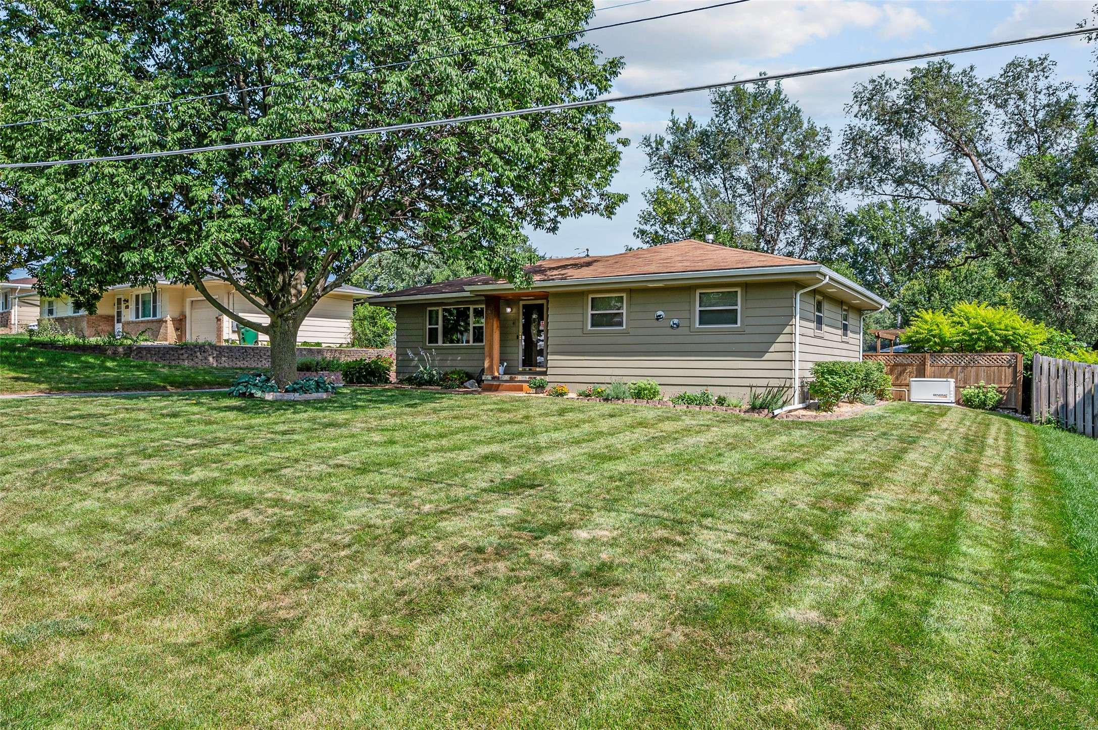 Des Moines, IA 50313,6823 NW Golden Lane